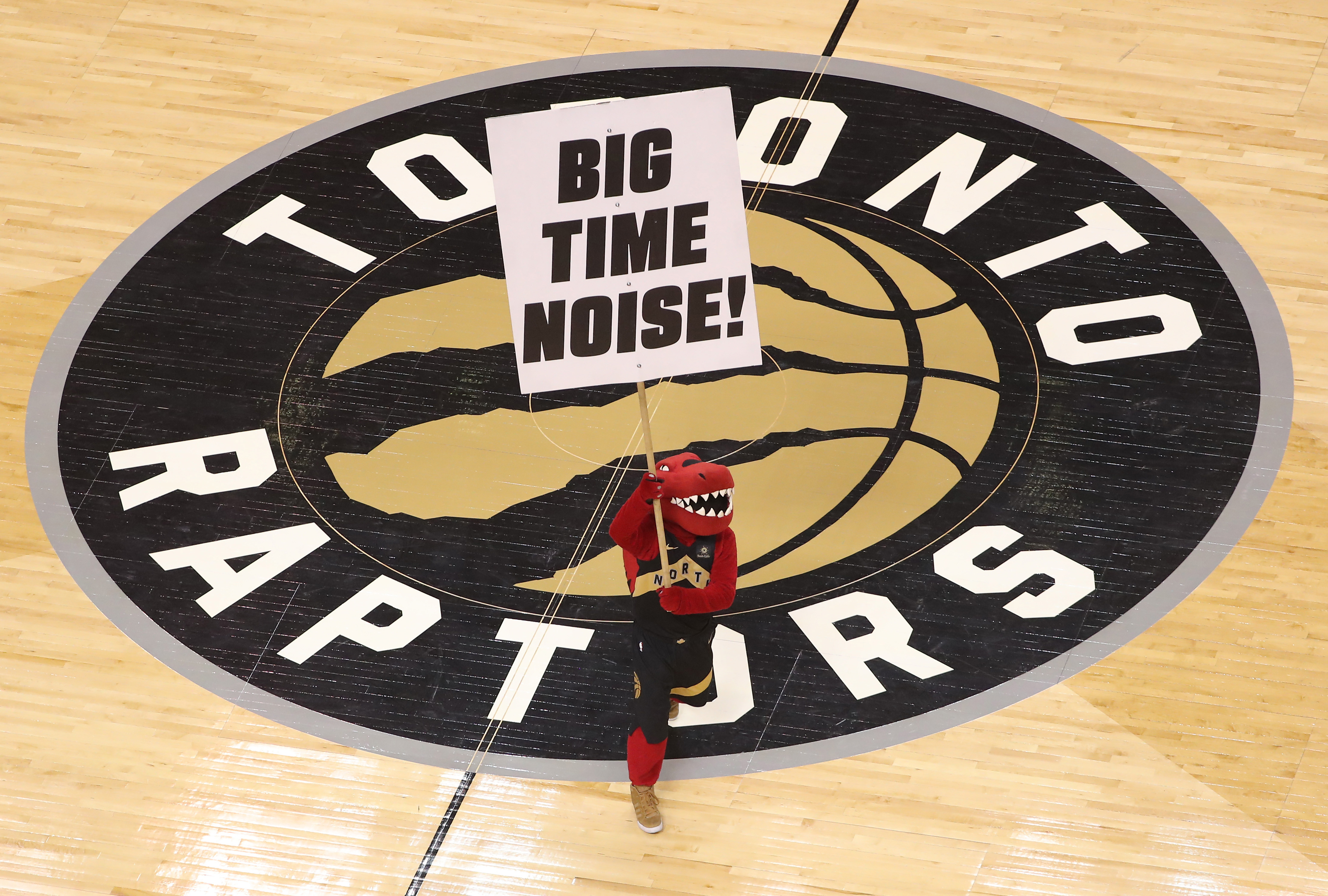 PHOTOS: Raptors unveil new uniforms with help from Drake 