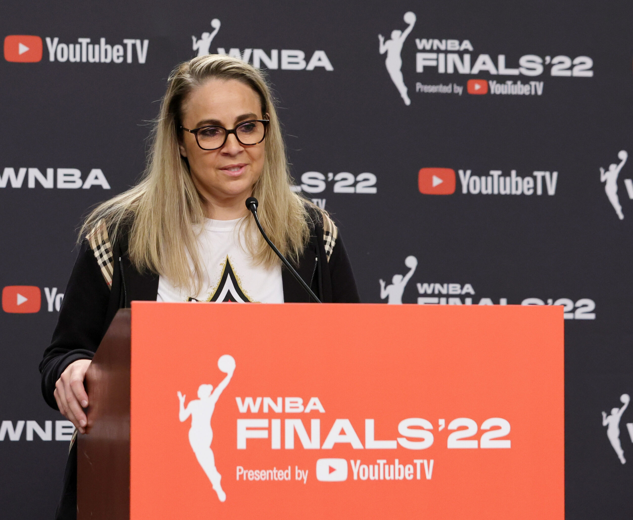 Becky Hammon: After WNBA title, talk of coaching in NBA