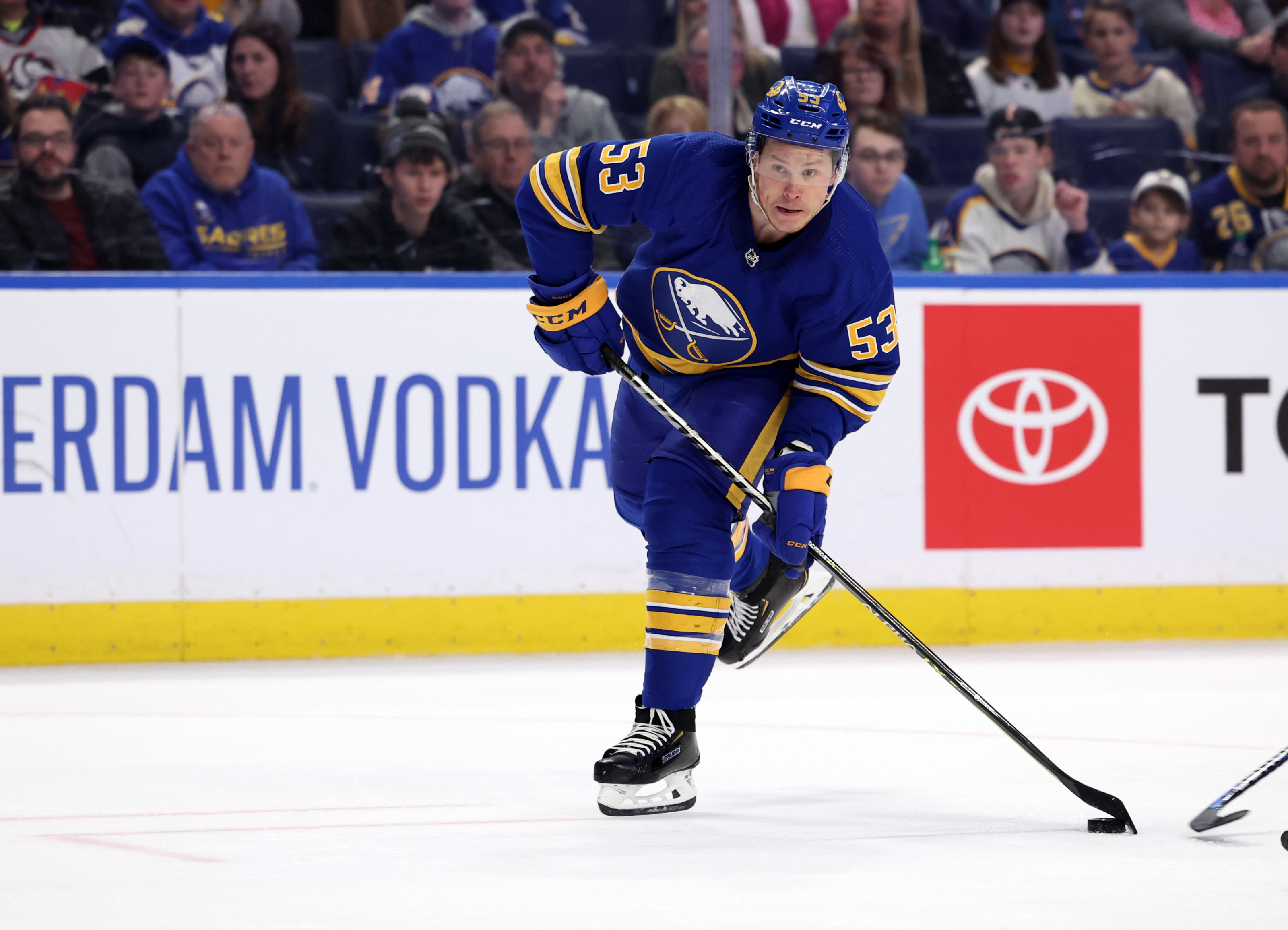 Jeff Skinner using lessons from family, figure skating to succeed with  Sabres