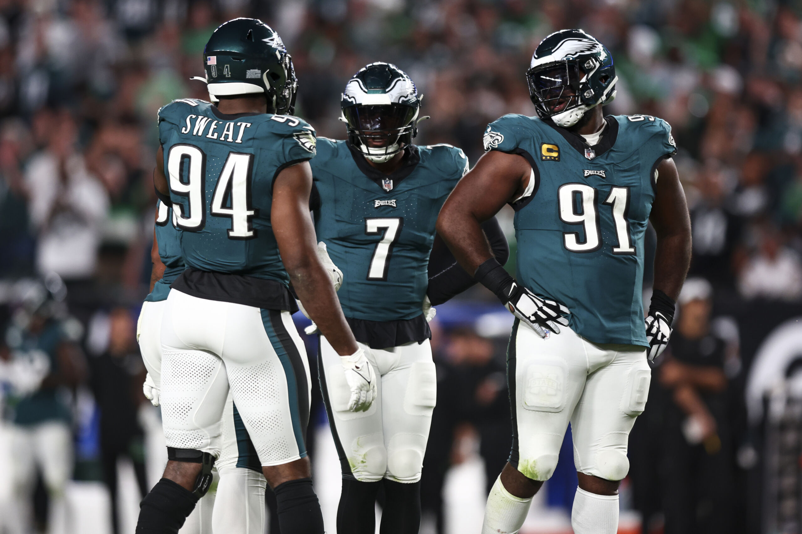 5 Surprise Eagles Heroes Who Have Carried the Team to 3-0