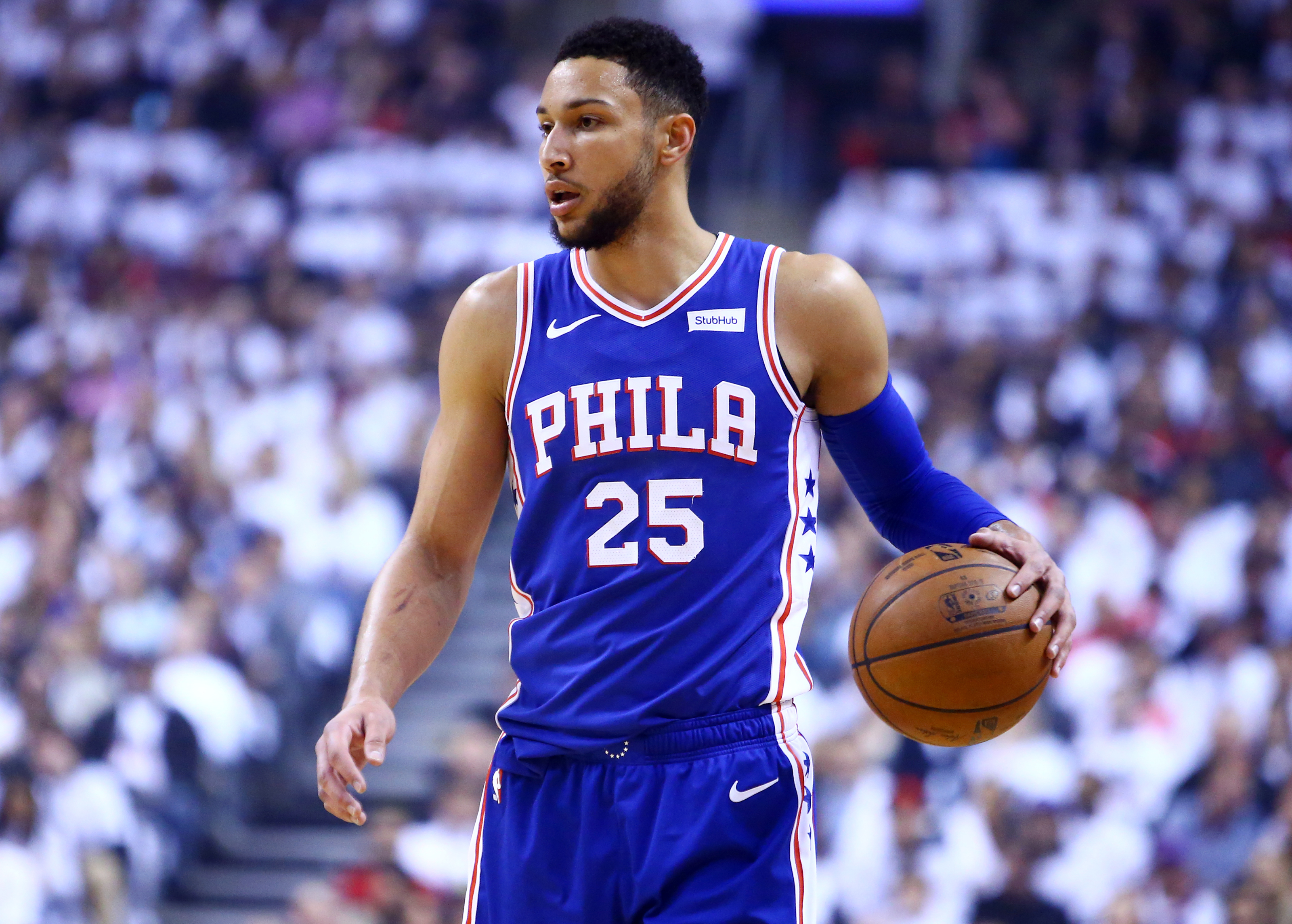 Ben Simmons might be shooting with the wrong hand 