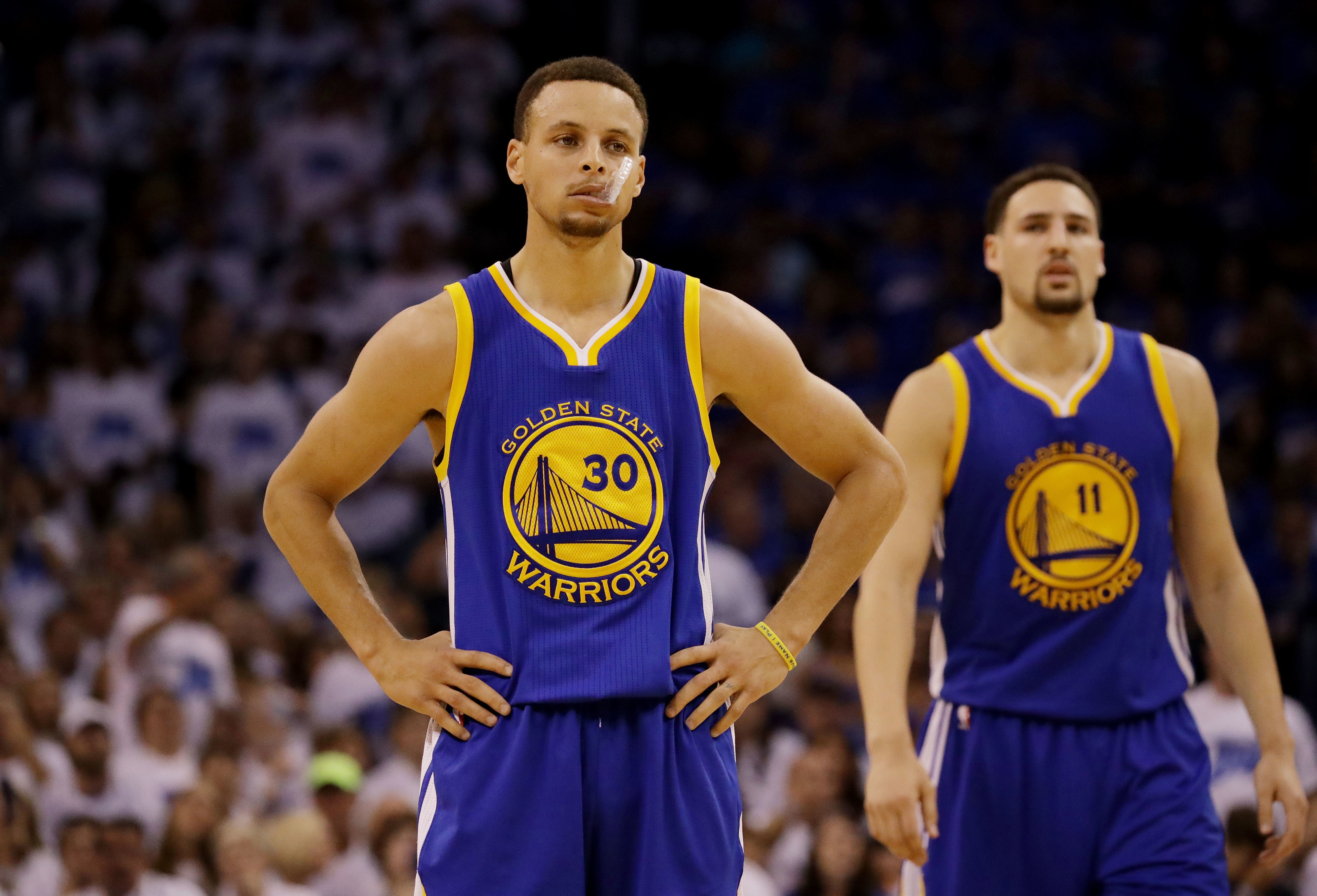 How Seth and Steph Curry's parents are handling the Warriors-Blazers playoff  series - The Washington Post