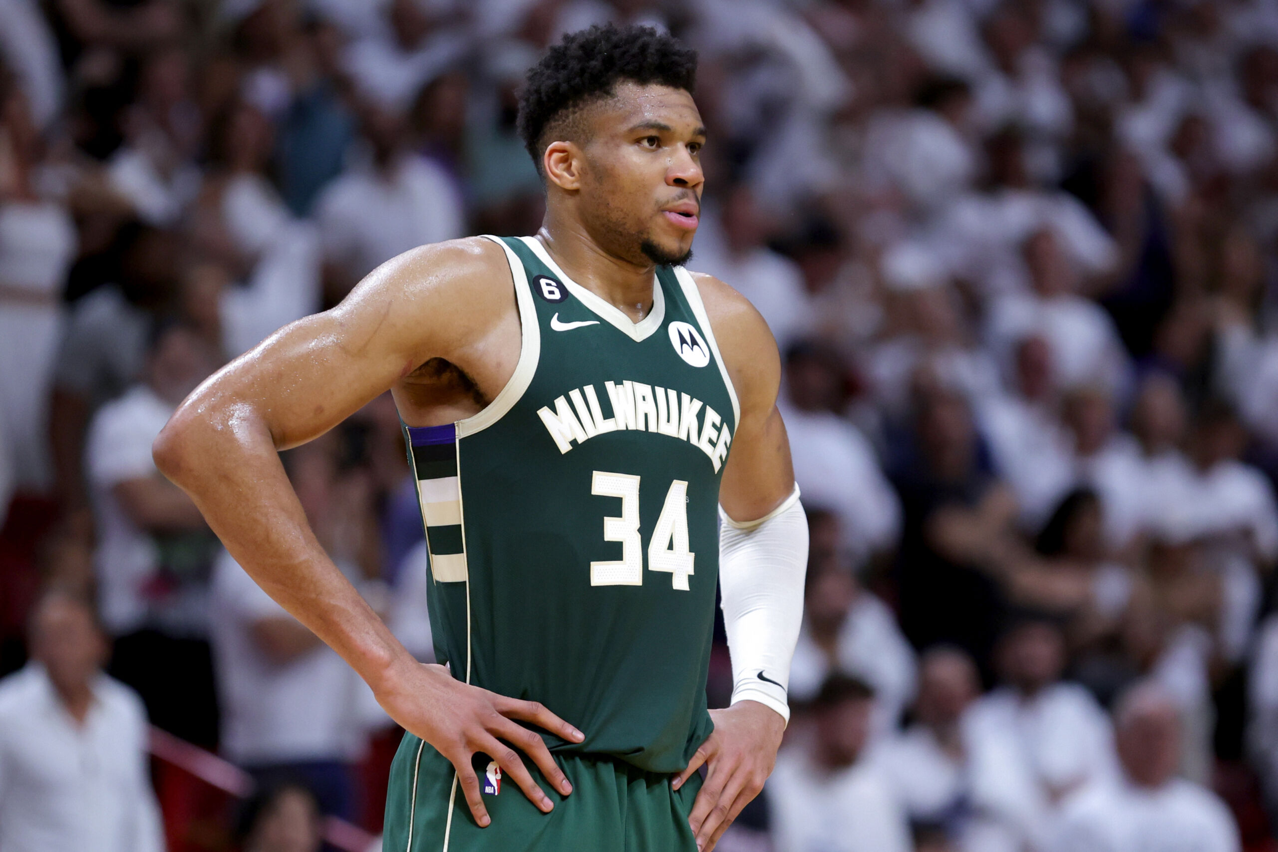 When will Giannis Antetokounmpo become a free agent? Exploring the