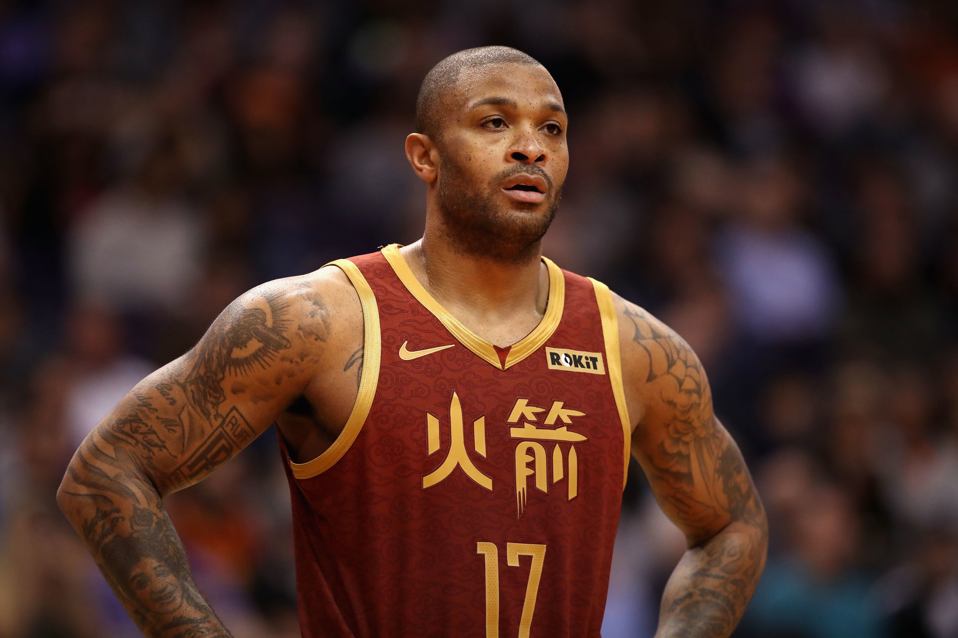 Rockets officially sign PJ Tucker, take Beverley's old jersey number