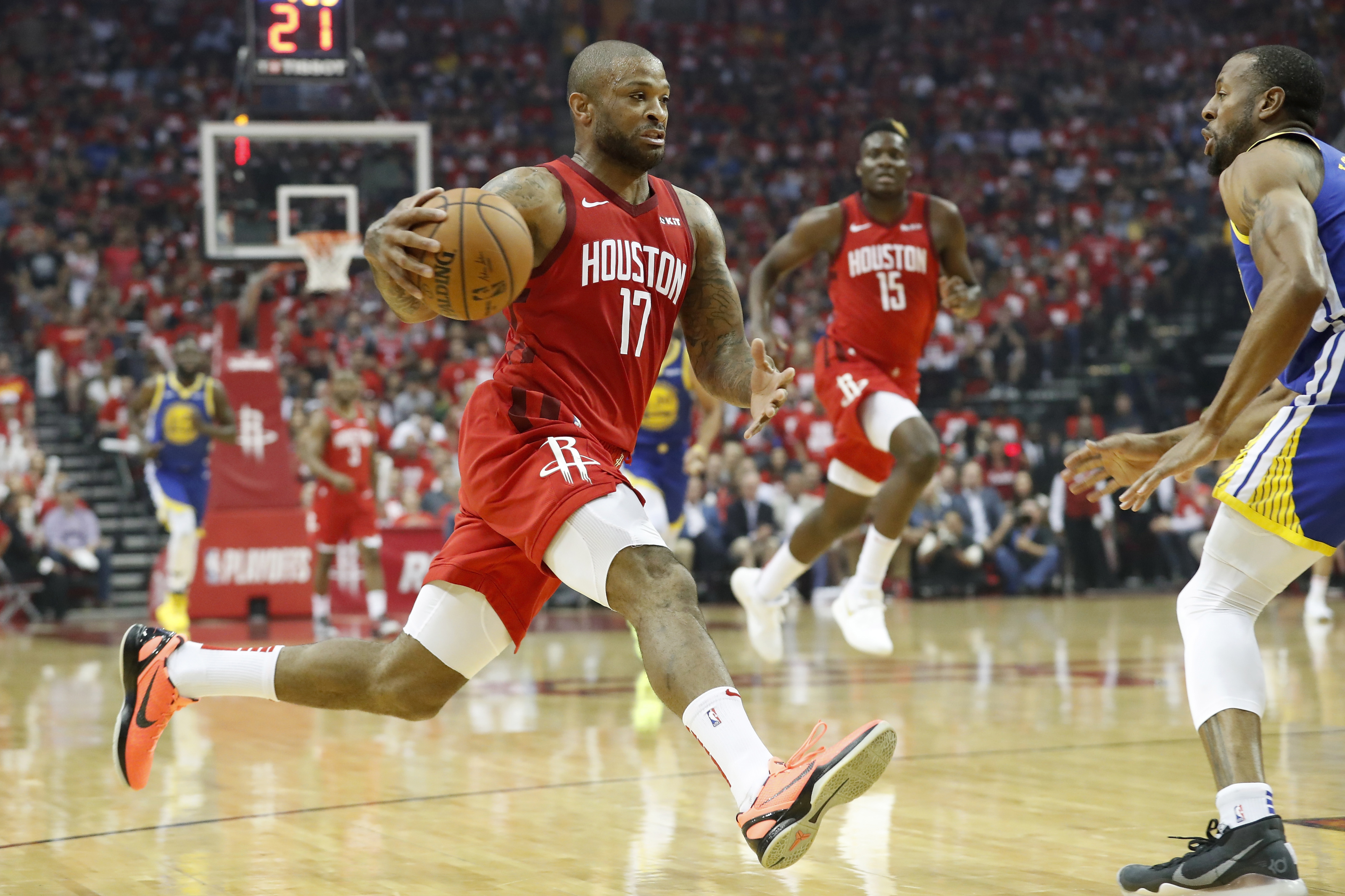 Houston Rockets' 'Microball' Puts P.J. Tucker Against Much Taller Players -  The New York Times