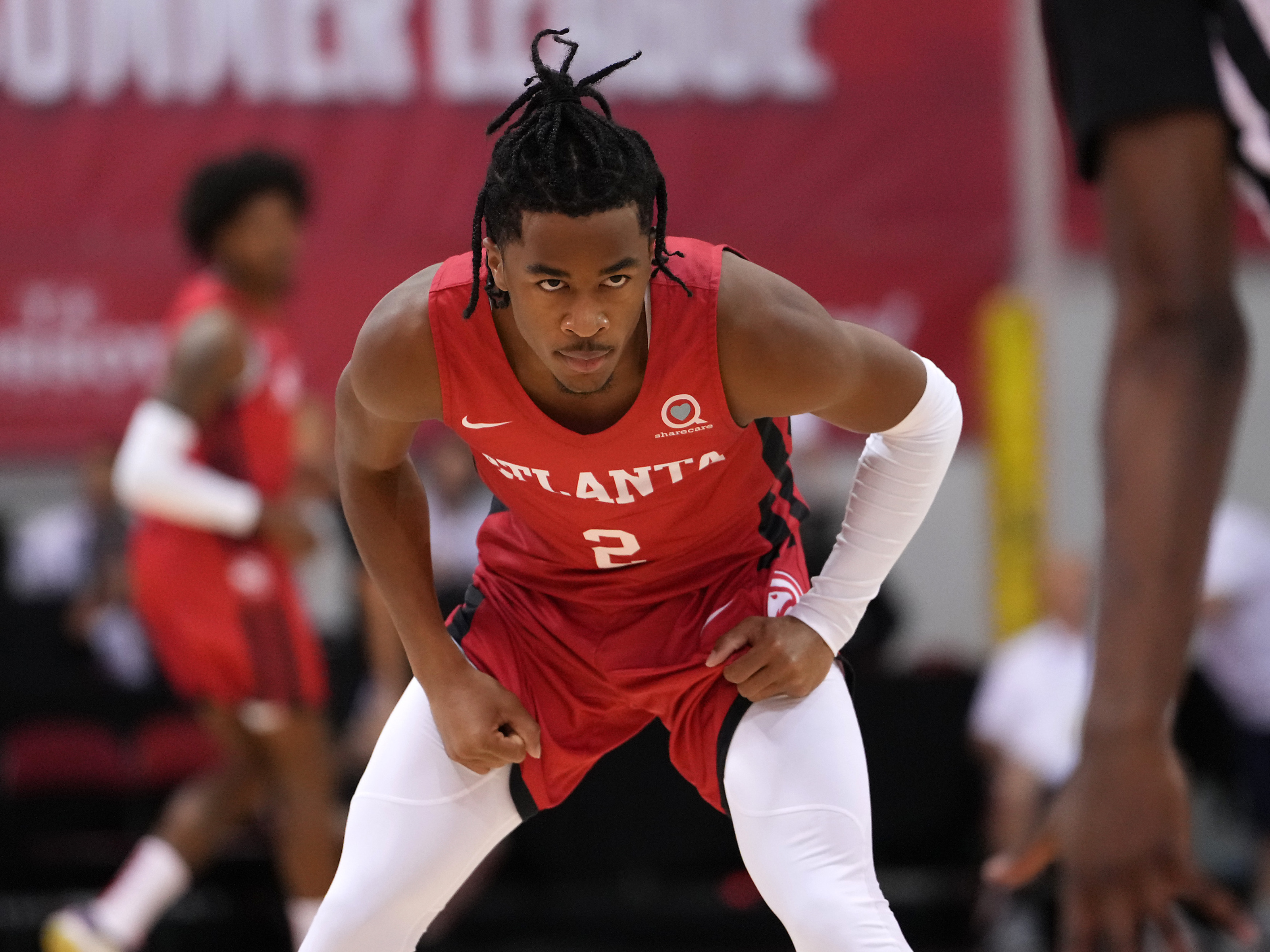 Sharife Cooper, who's been in the G-League since being waived by Atlanta  one year ago, balled out in the Summer League tonight for…