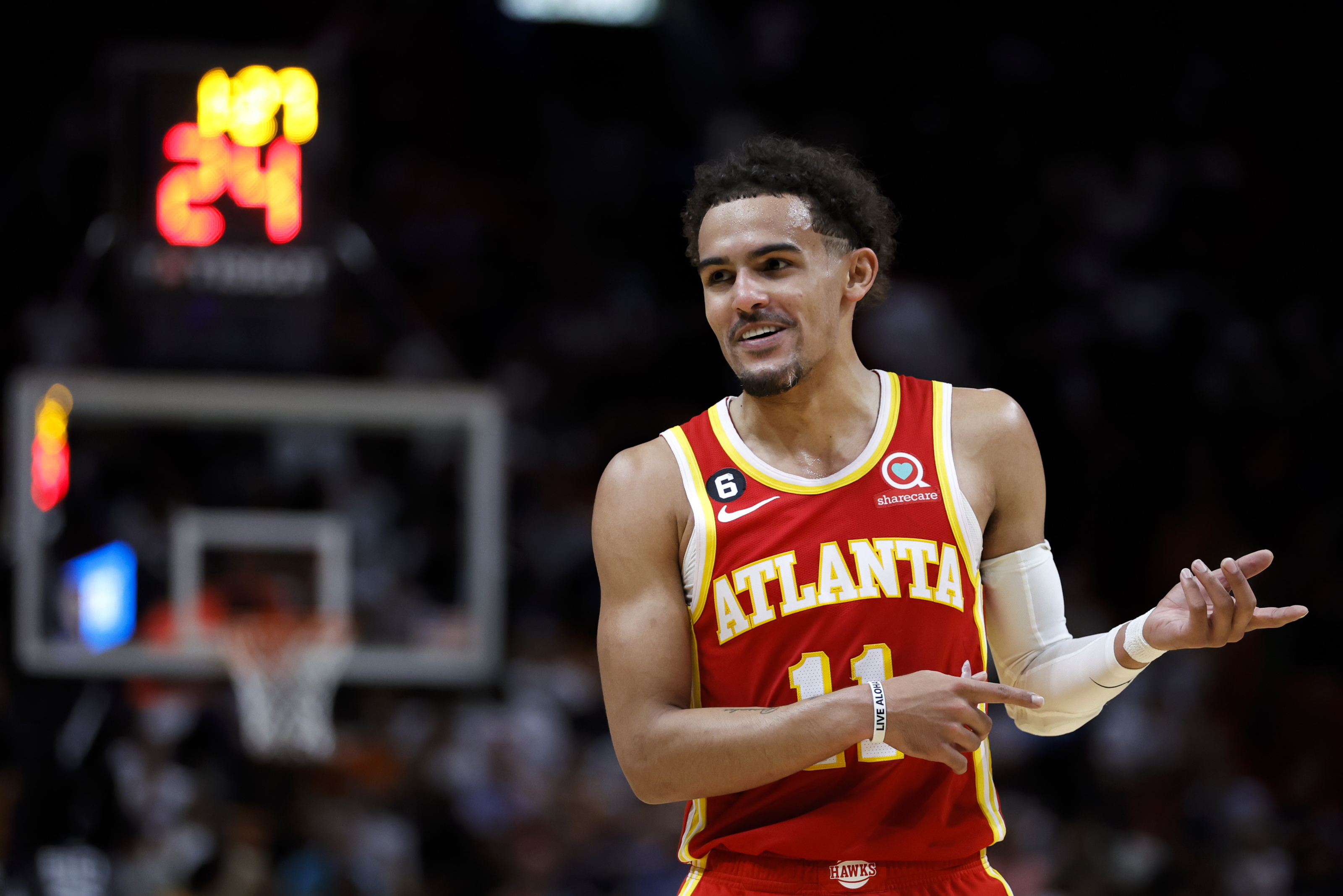 Trae Young Responds to Image of Cam Reddish in Lakers Jersey