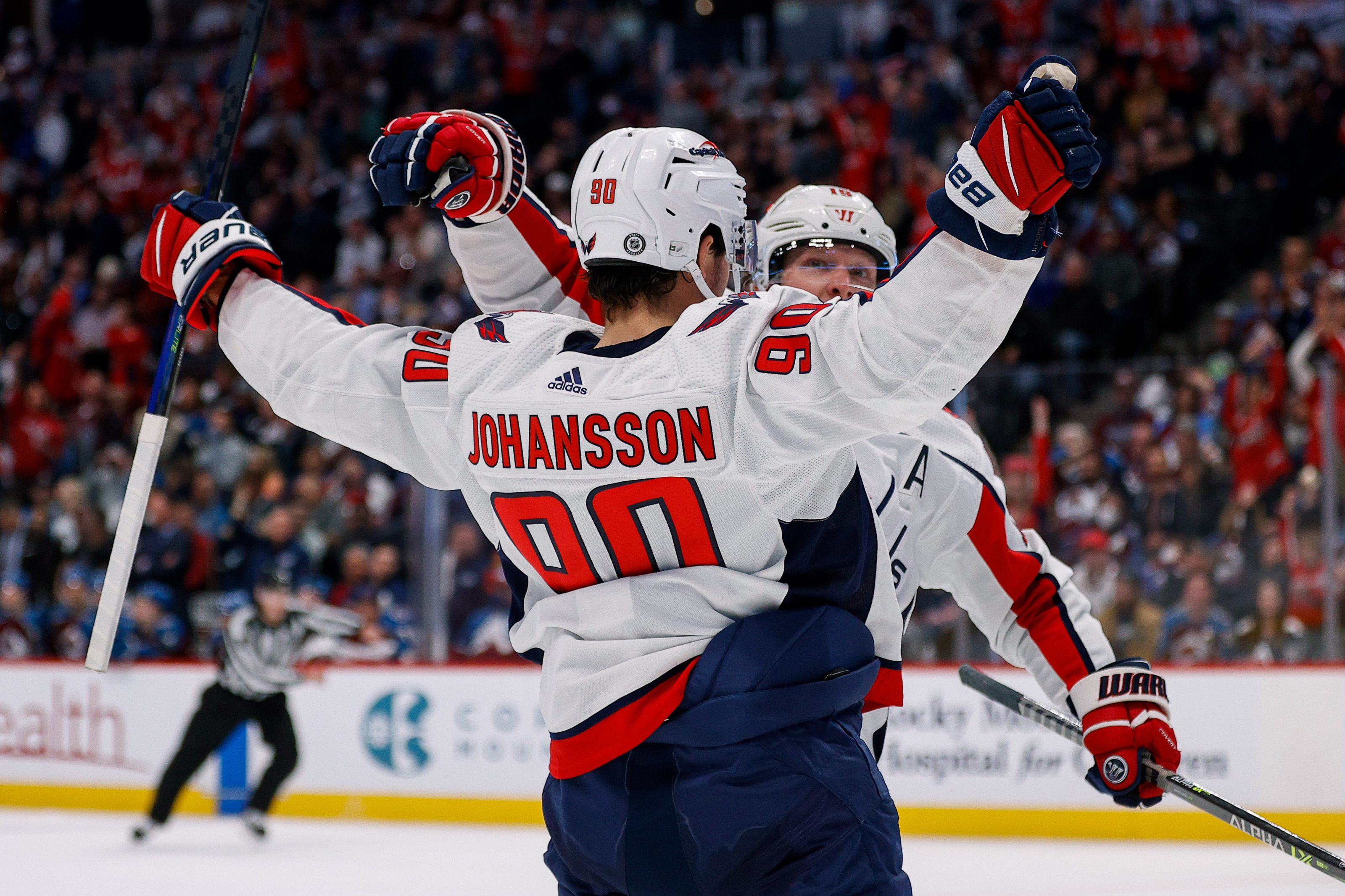 Marcus Johansson scores twice in late comeback win for shorthanded