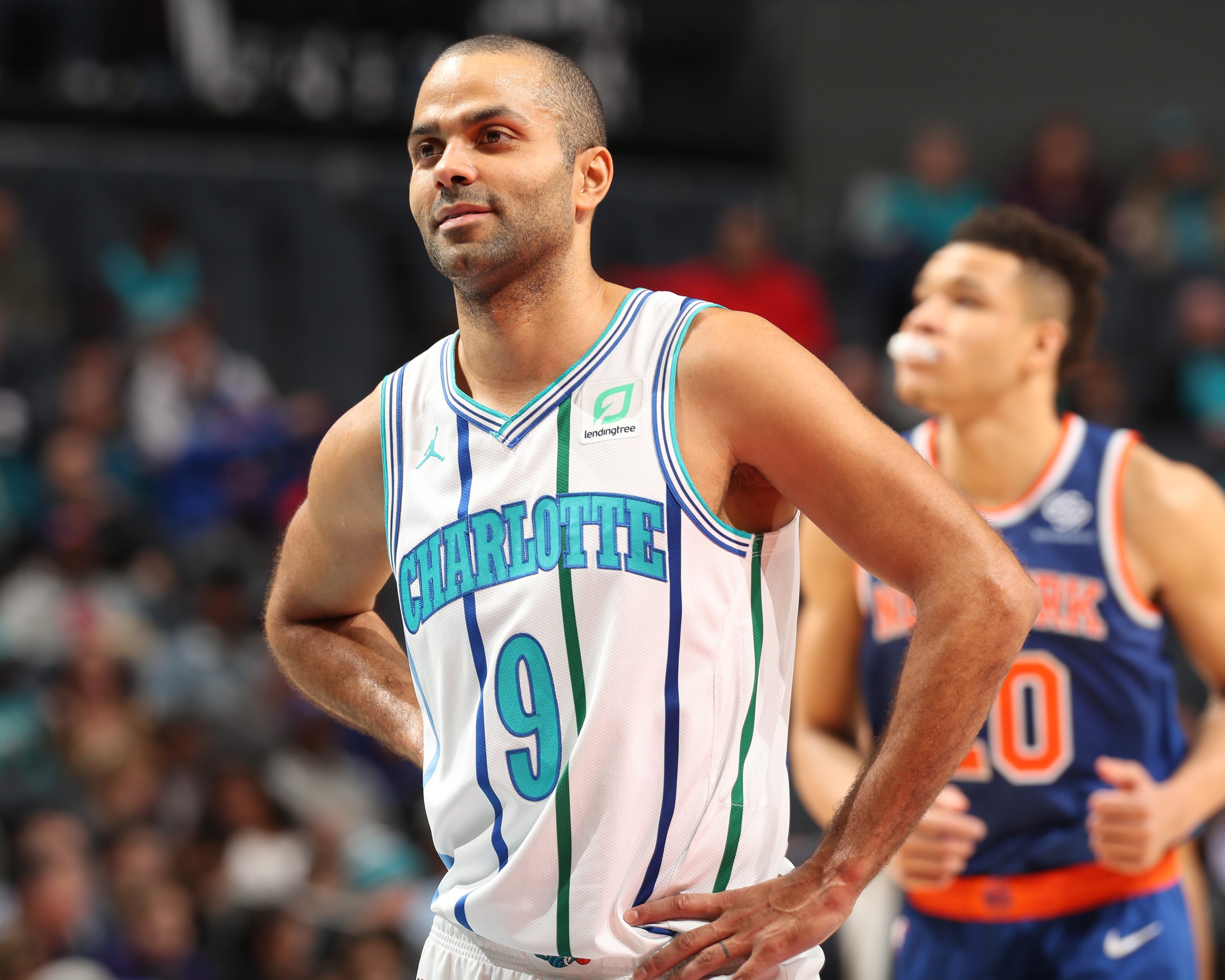 Charlotte Hornets on X: .@tonyparker showing off that @TISSOT