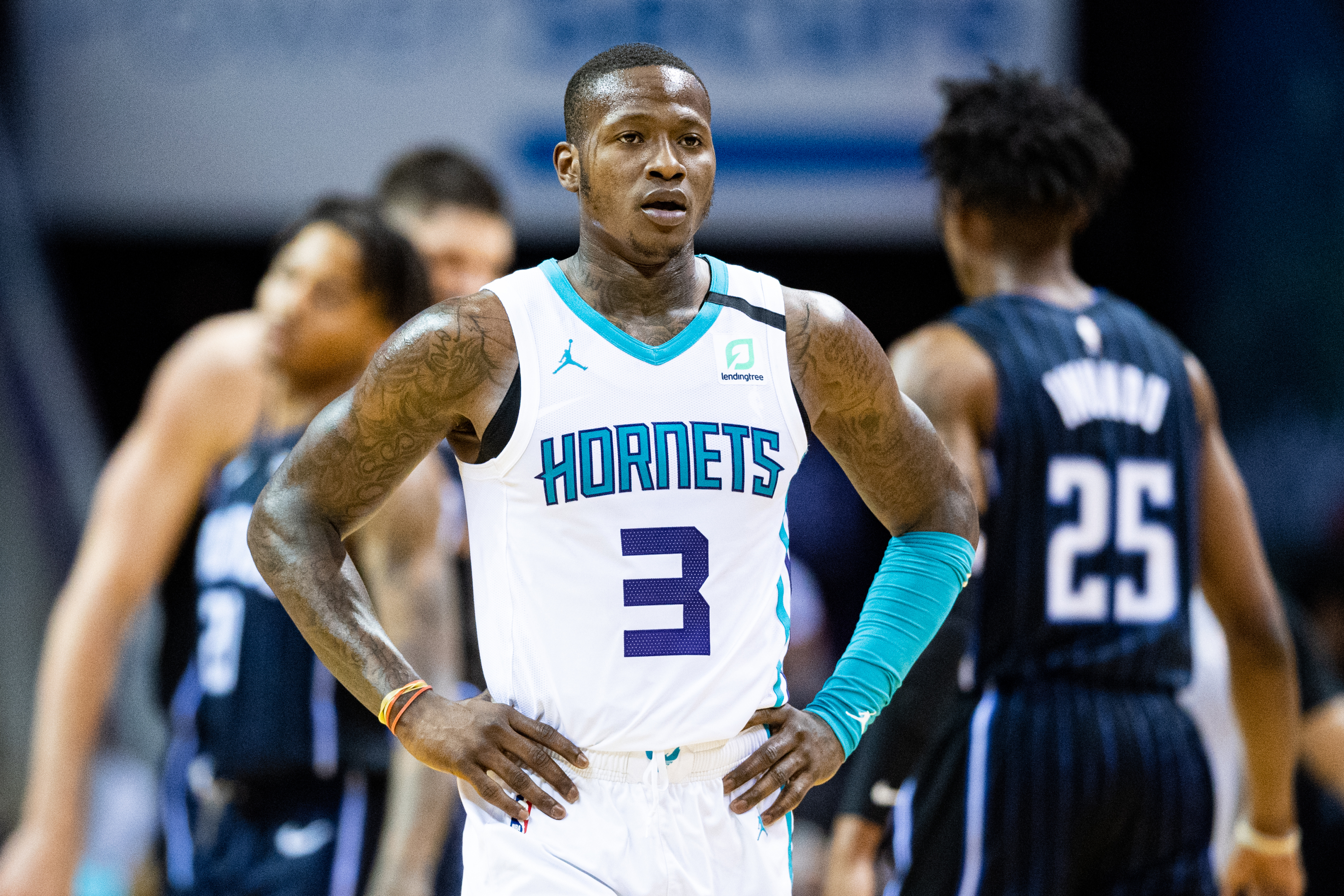 Terry Rozier scored a season-high 39 points and the Charlotte Hornets  matched an NBA record with 51 in the first quarter of a 138-109 rout…