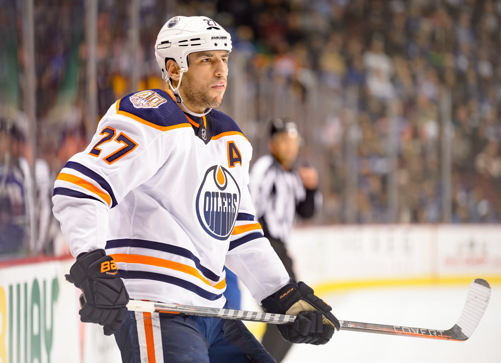 Vancouver Canucks: The case for acquiring Milan Lucic