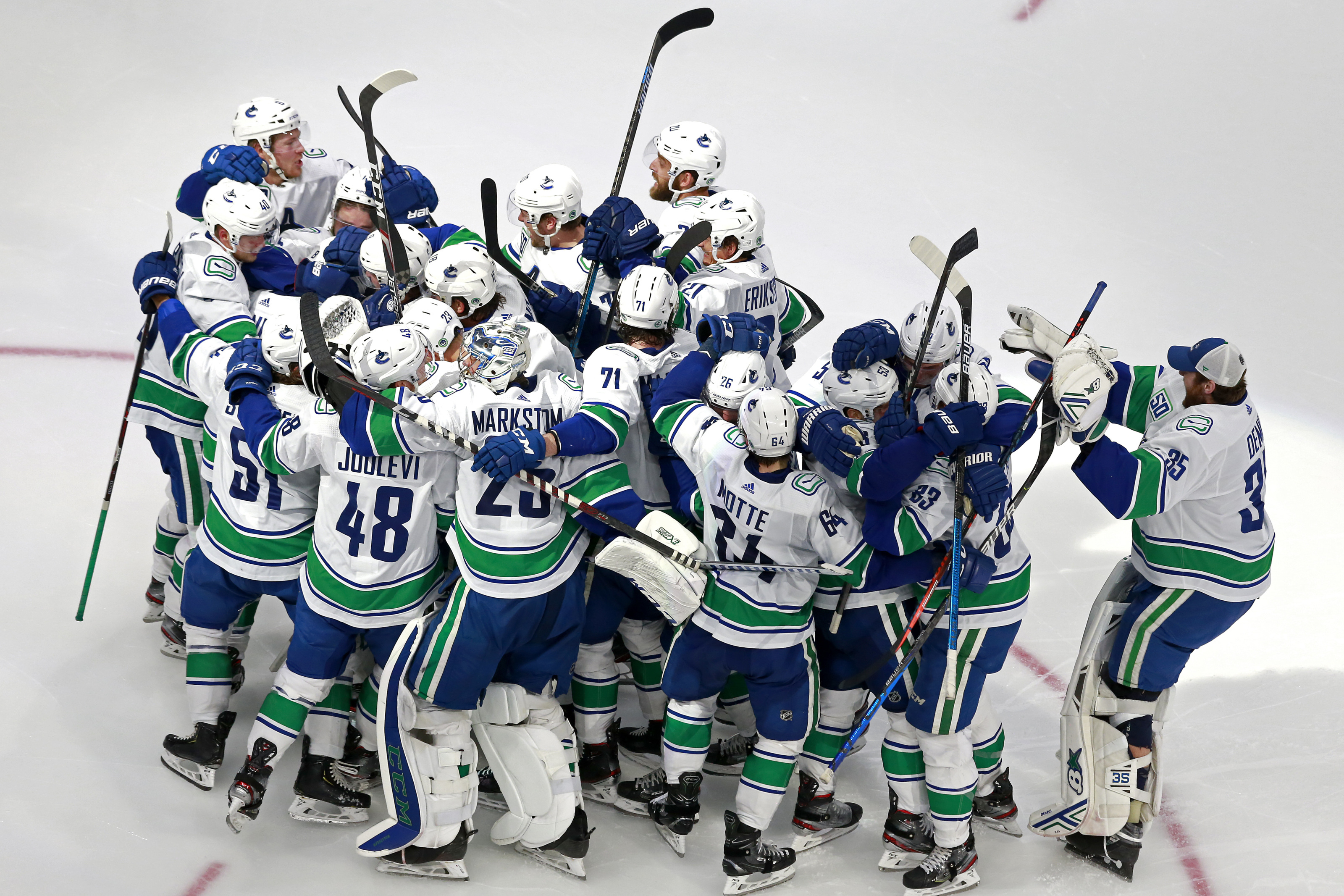 Canucks still the team to beat in West