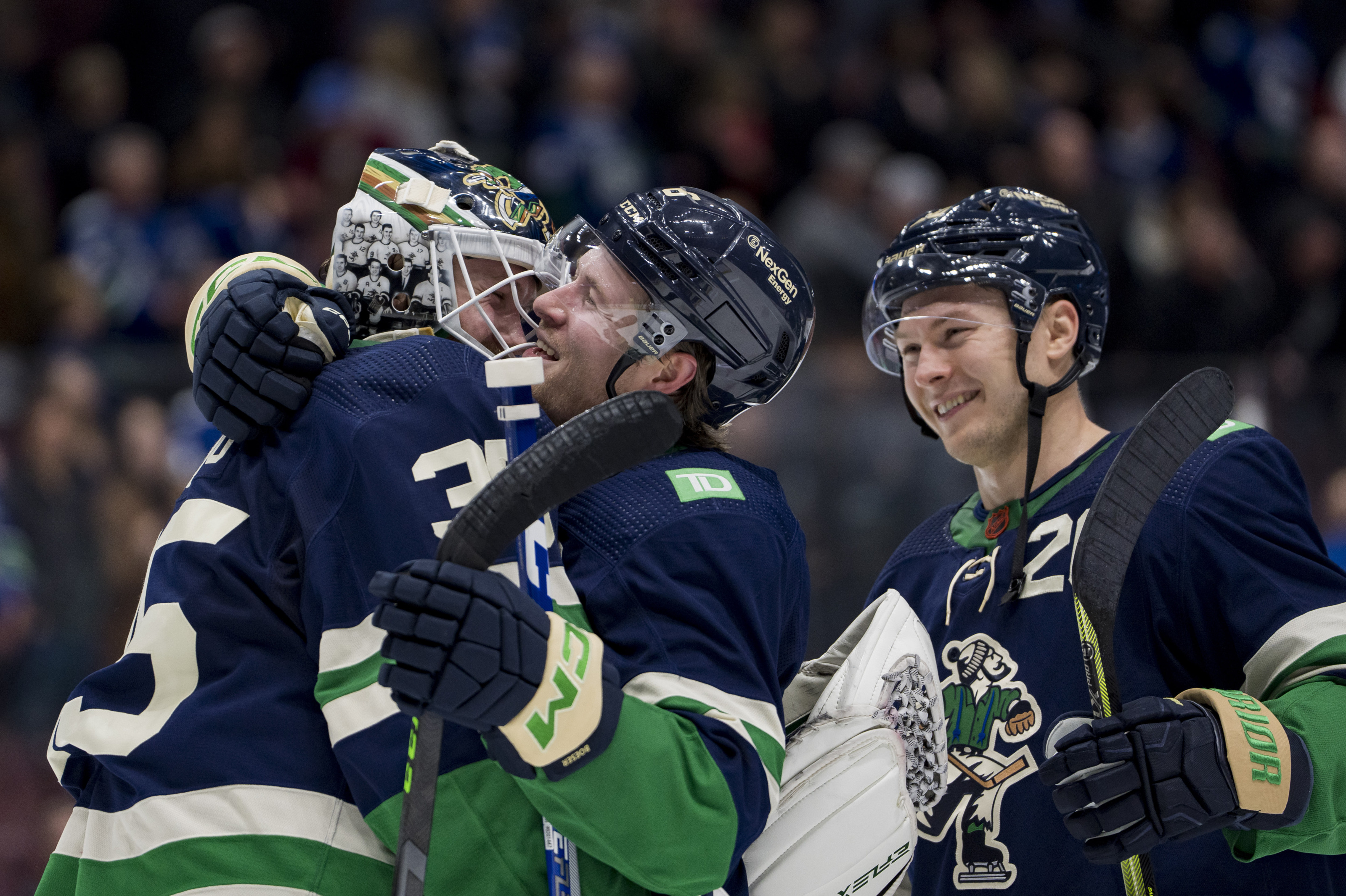 Demko names Messier as player he would most want as a teammate - Vancouver  Is Awesome