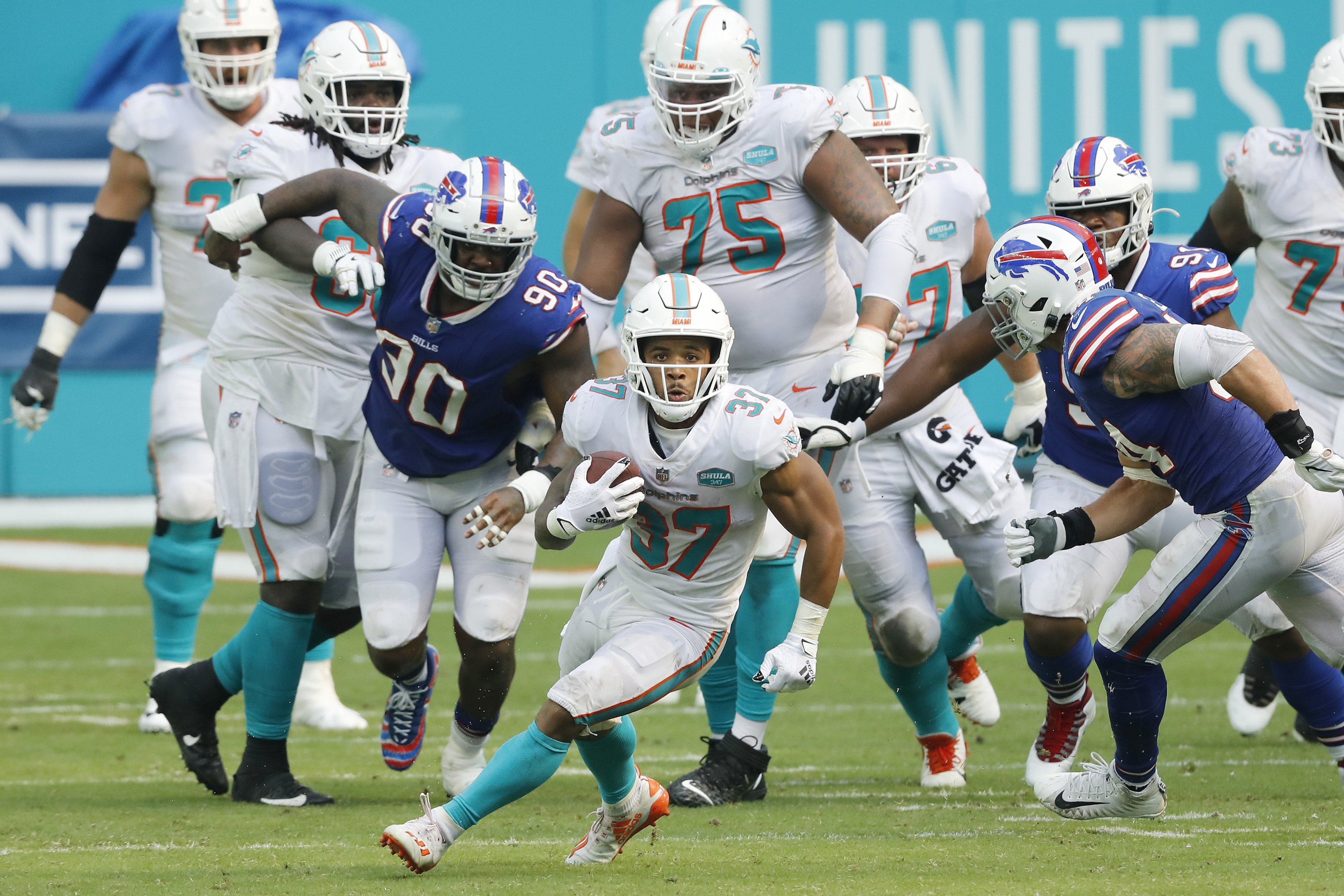 How Myles Gaskin transformed into the Dolphins' featured running