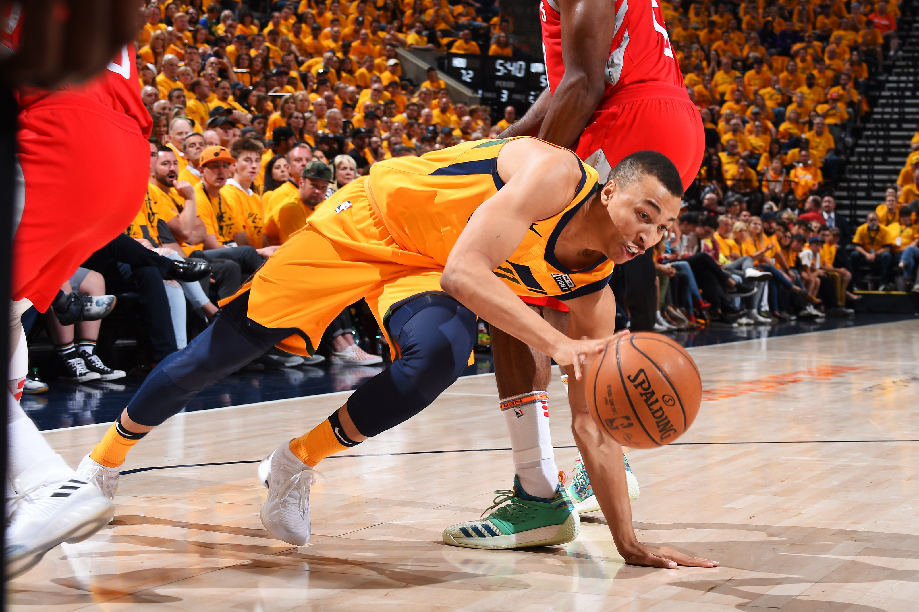 Dante Exum gets a chance to prove himself with Rockets