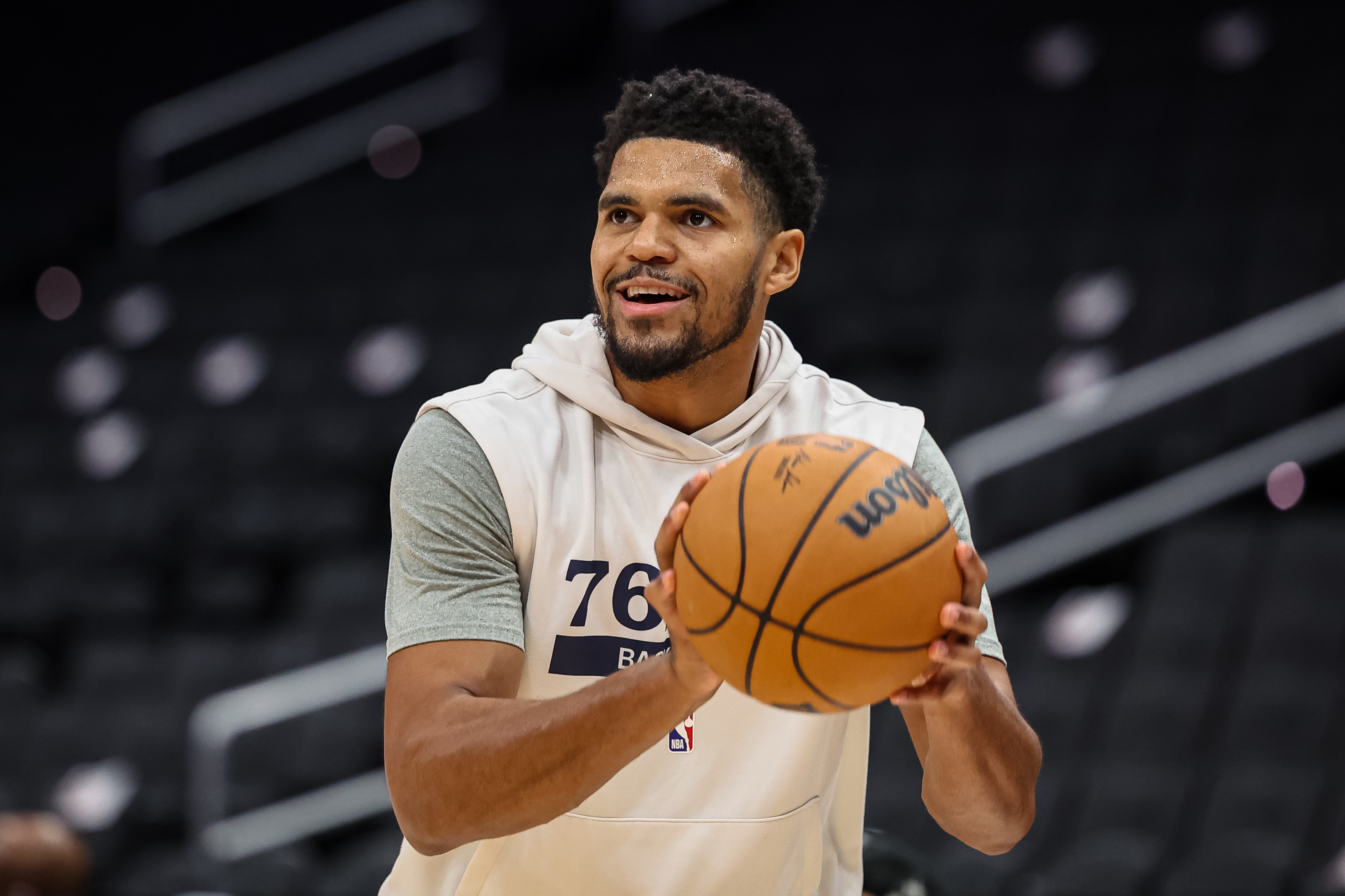Sixers' Tobias Harris credits his dad/agent after netting 5-year, $180  million free-agent deal