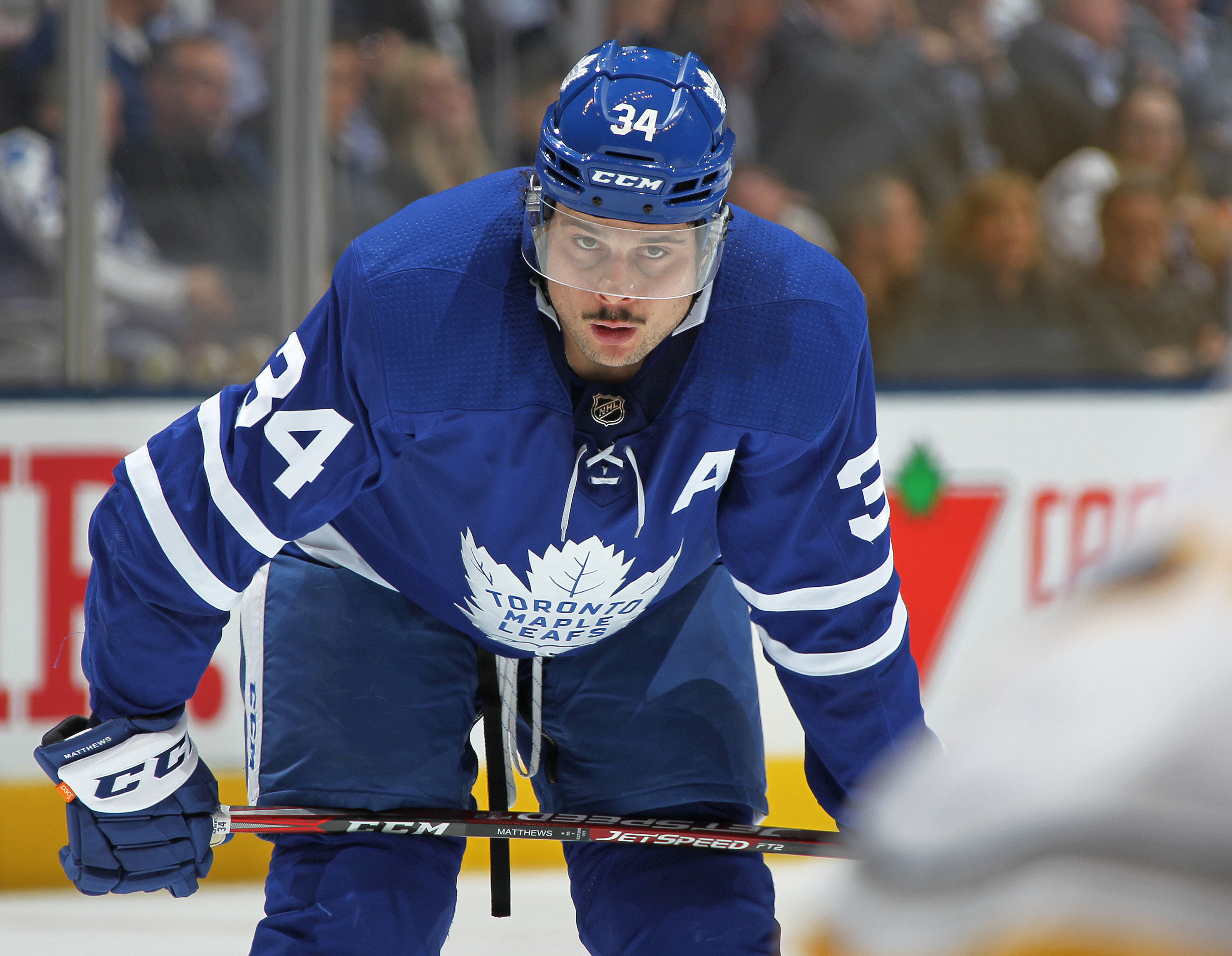 Matthews' NHL-leading 50th goal leads Maple Leafs past Jets - The
