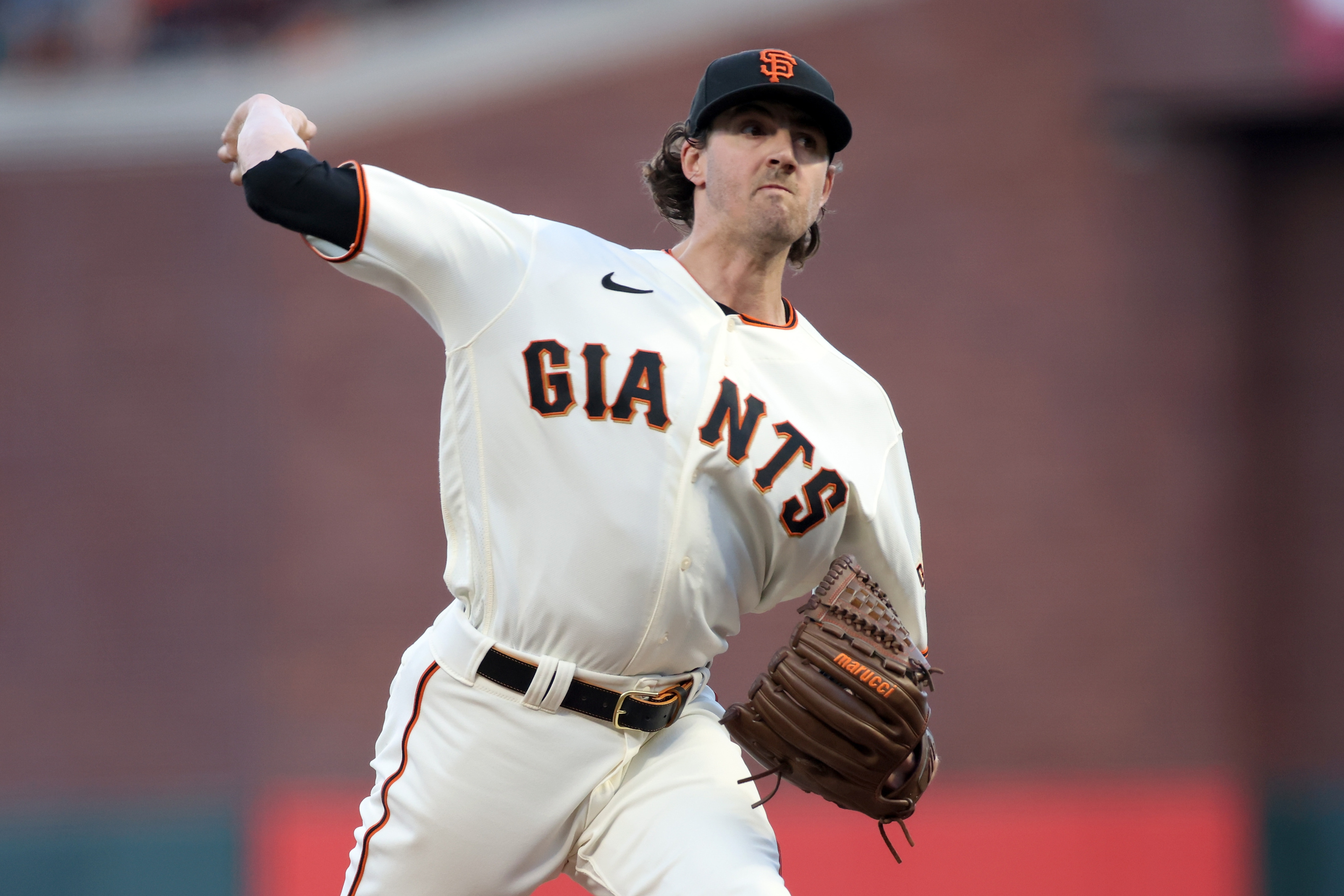 Kevin Gausman signs with Blue Jays