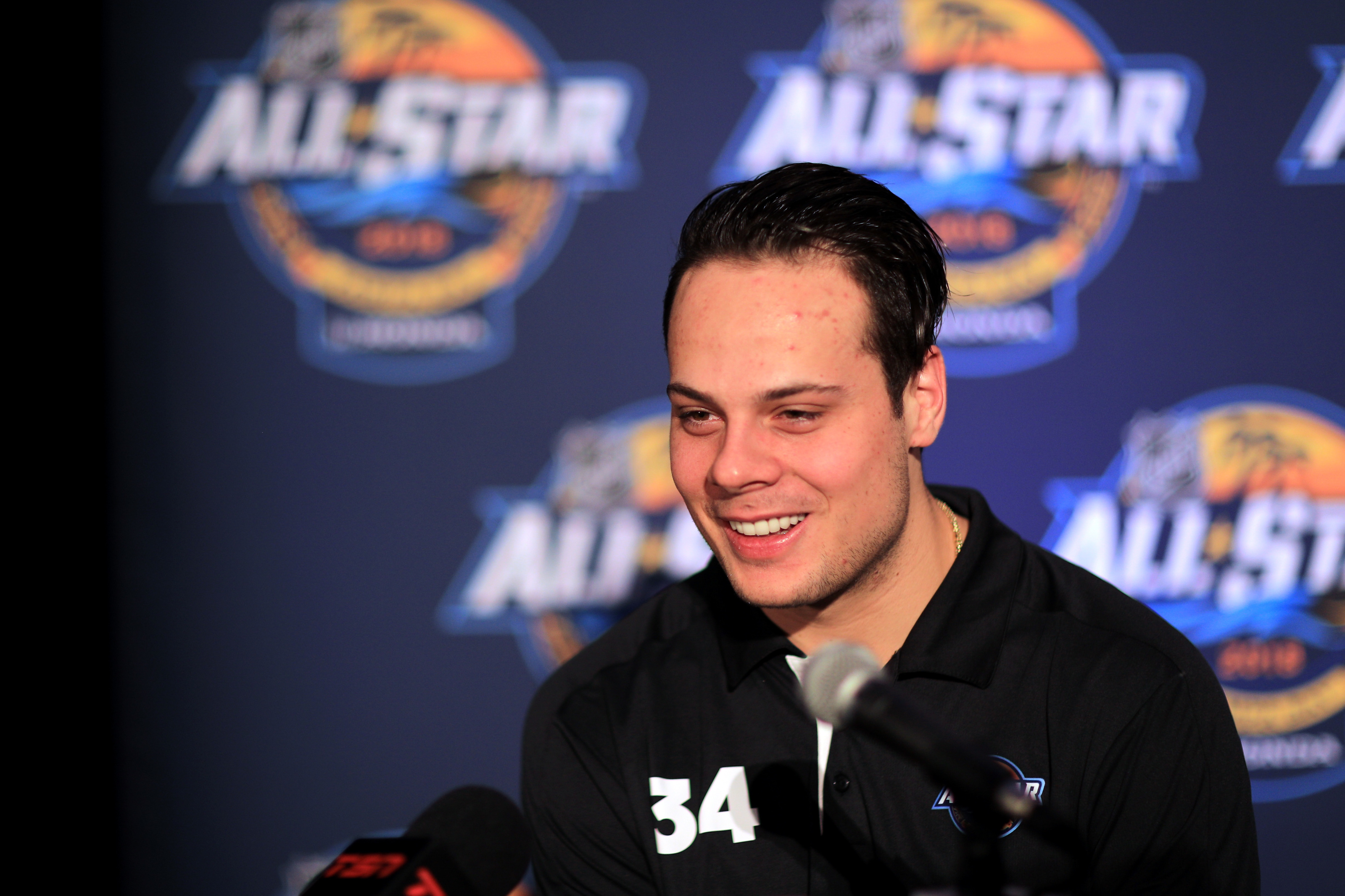 Auston Matthews signs contract extension with Toronto Maple Leafs