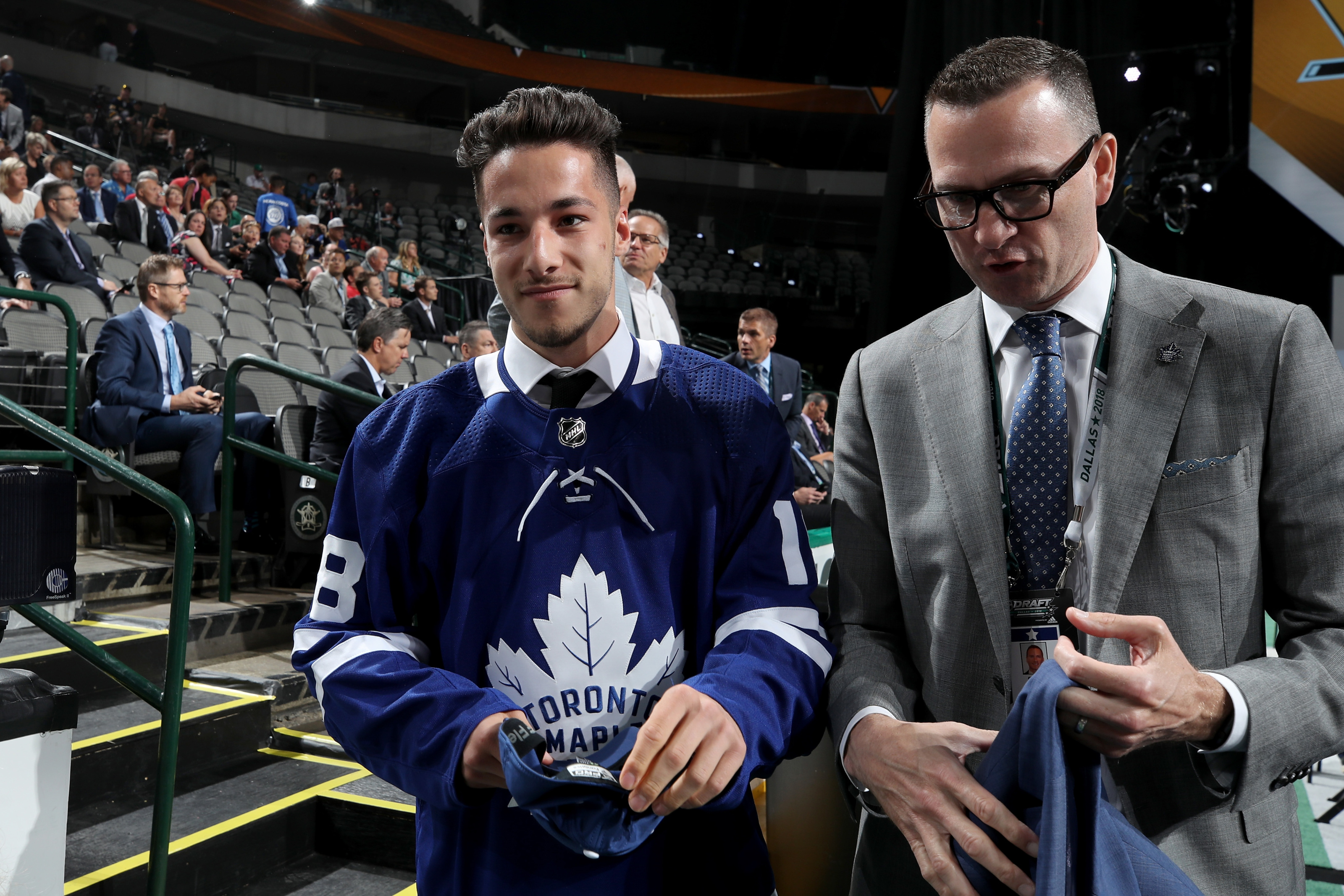Maple Leafs select Rasmus Sandin with 29th-overall pick of NHL Draft