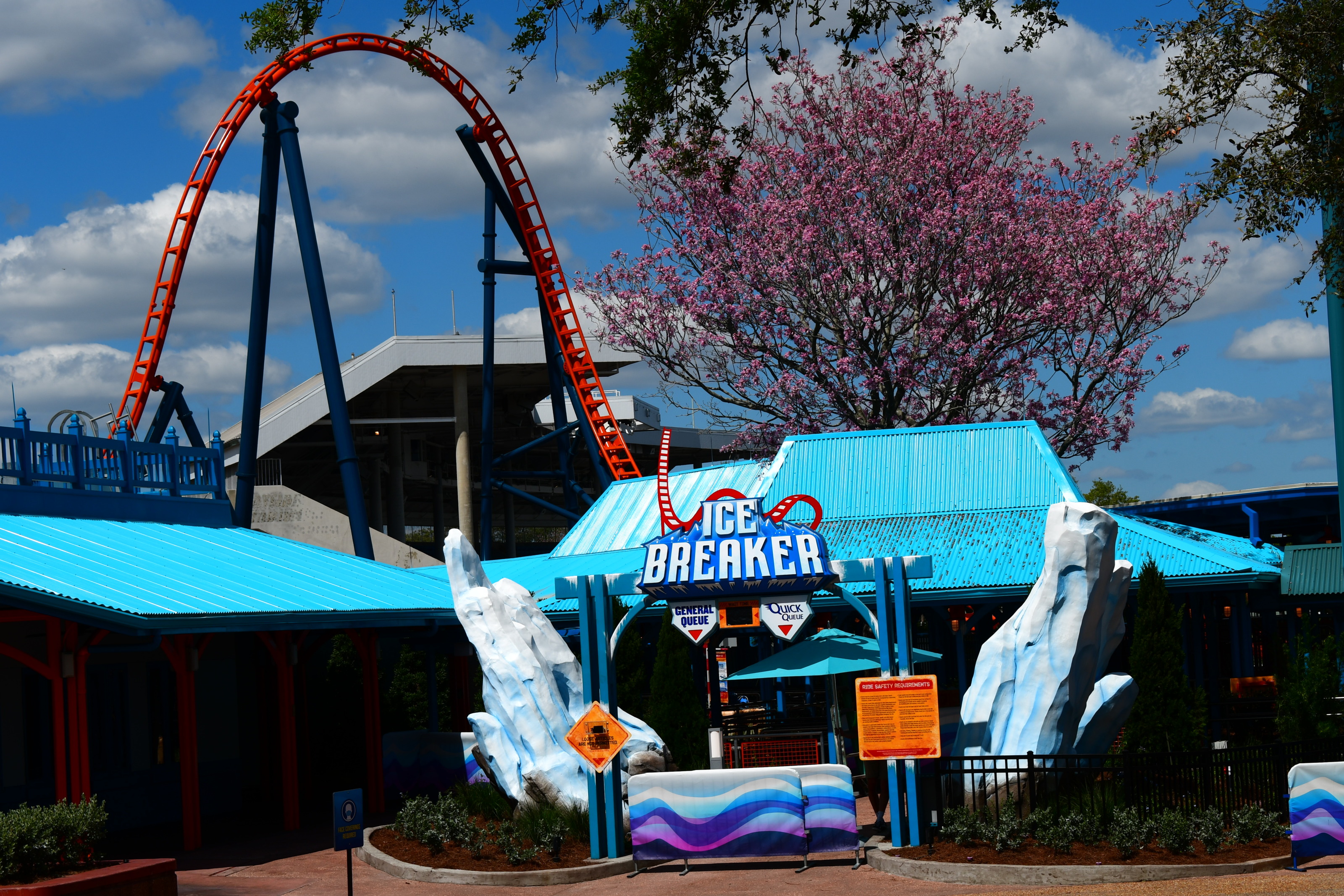 3 ROLLER COASTERS TO RIDE AT SEAWORLD - The Tim Tracker