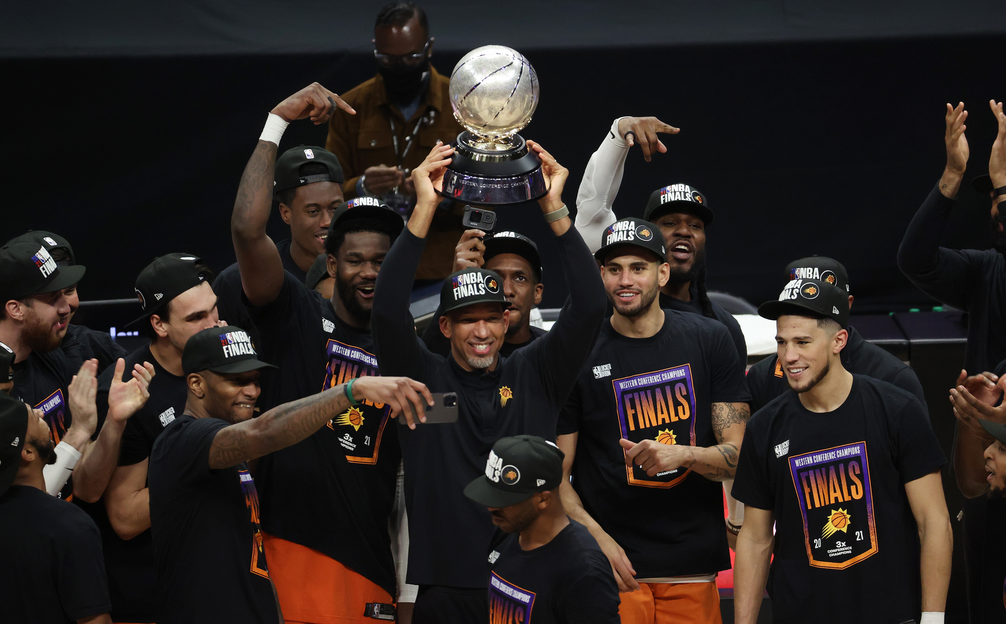 Phoenix Suns Headed to First N.B.A. Finals in Almost 30 Years