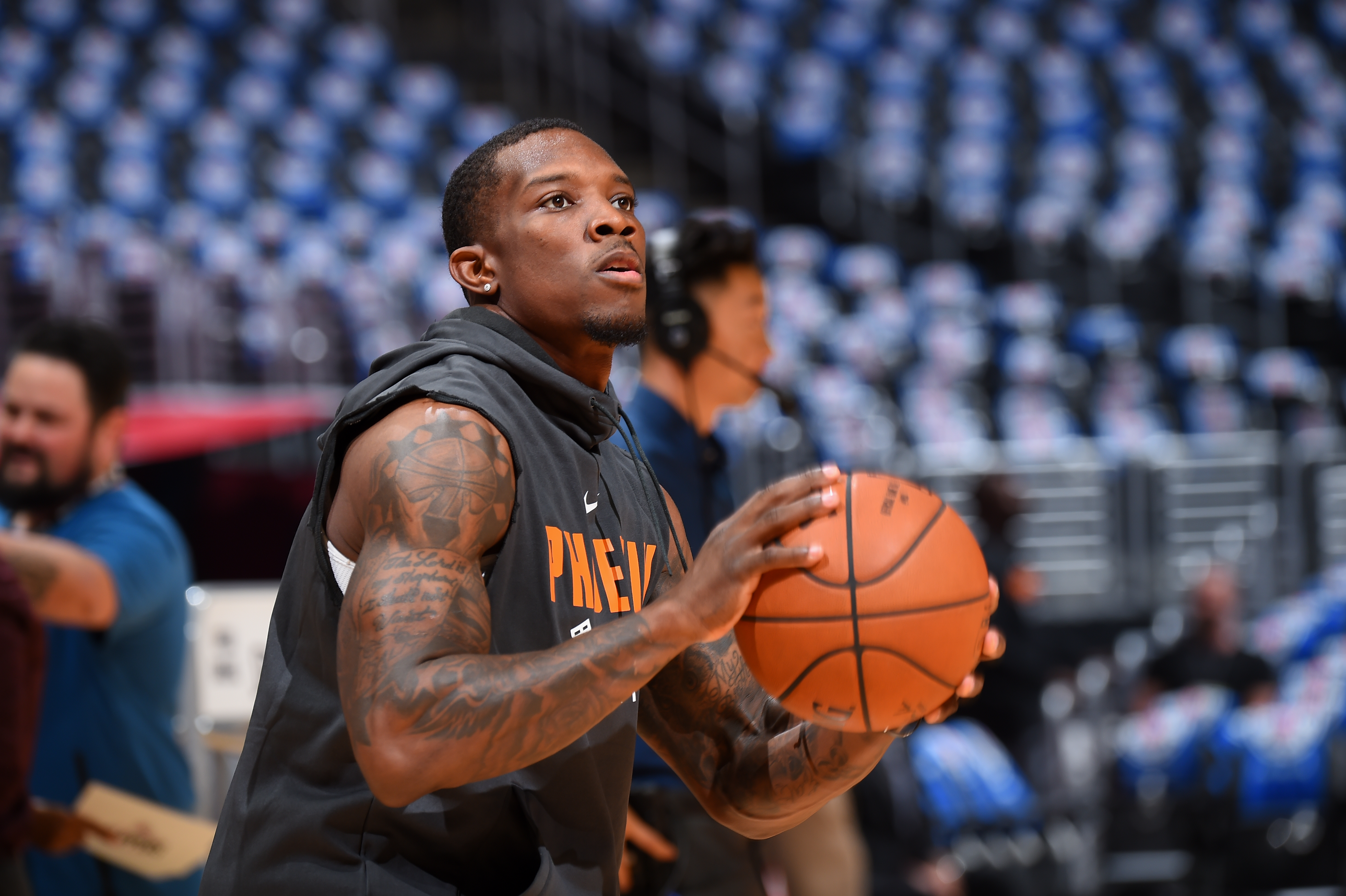 Suns' Eric Bledsoe 'wont be' with team after tweet