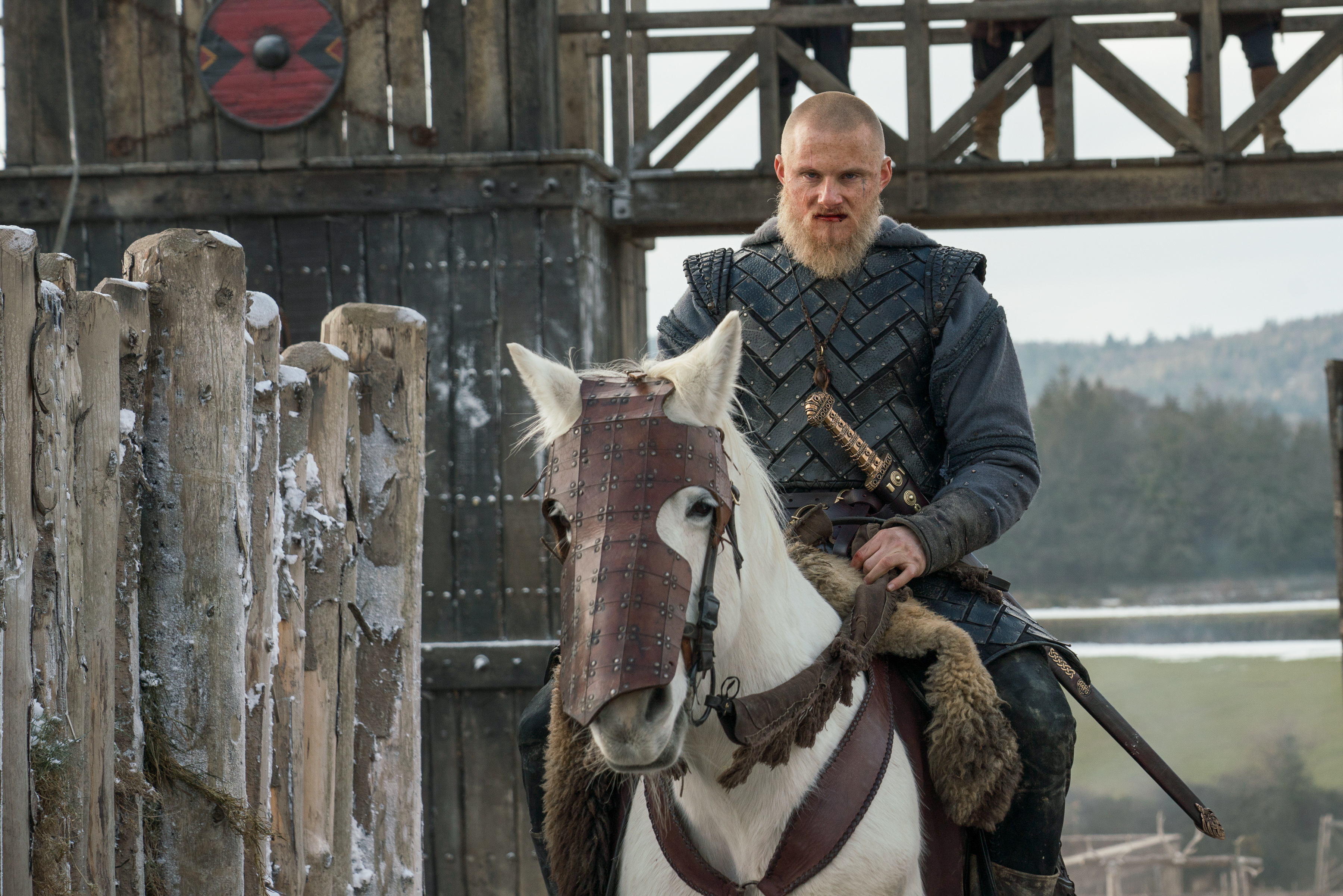 Vikings: How & Why The Show Changed The Real Bjorn's Parentage