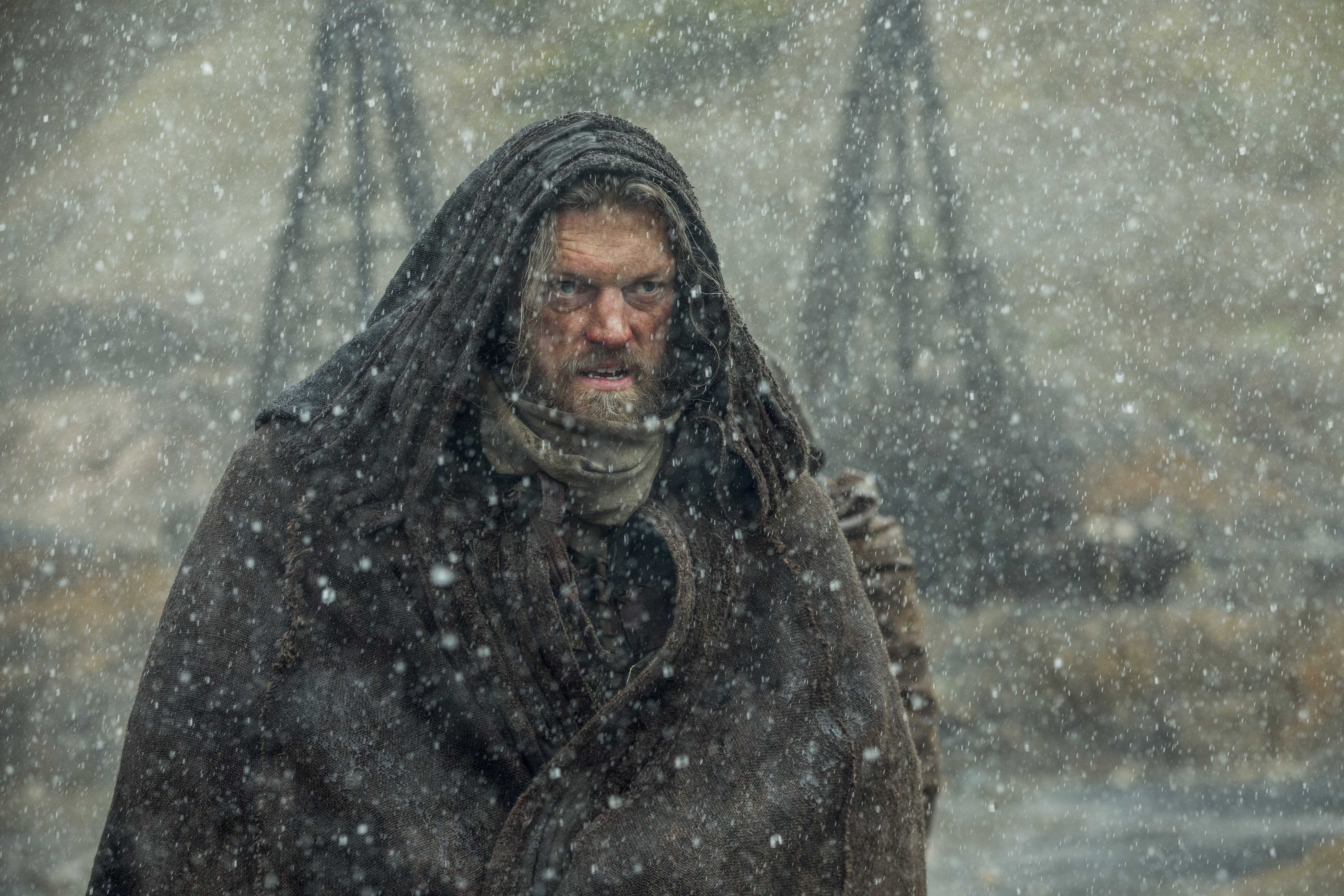 Vikings' Season 5: Alex Høgh Andersen Reveals Ivar's Mindset In The Fight  Against Ubbe