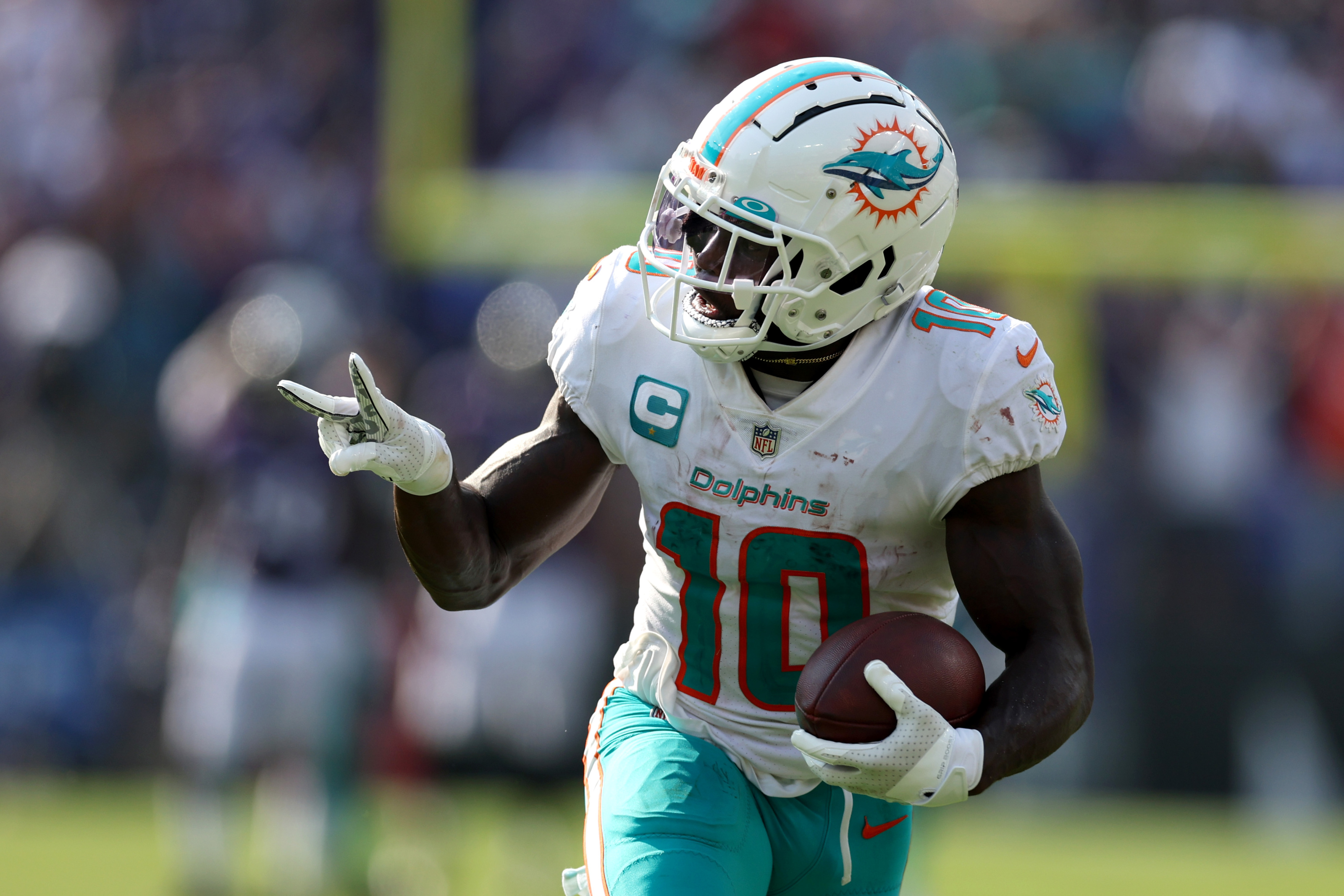 Miami Dolphins' Tyreek Hill Guarantees Record In 2023.