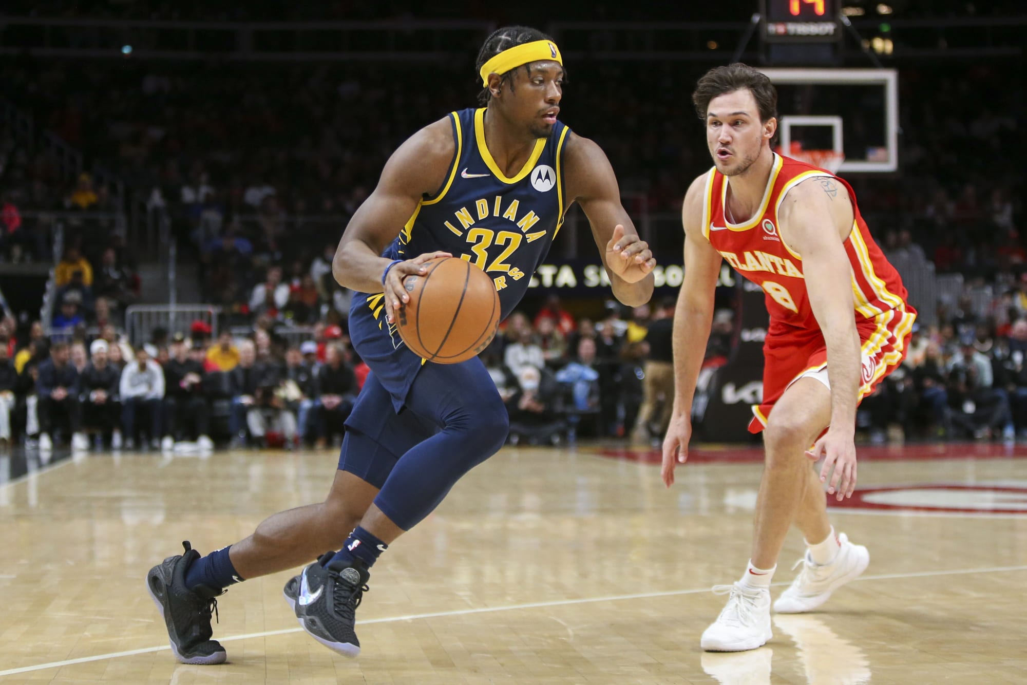 Indiana Pacers guard Terry Taylor (32) in action as the Chicago Bulls  played the Indiana Pacers in an NBA basketball game in Indianapolis,  Friday, Feb. 4, 2022. (AP Photo/AJ Mast Stock Photo - Alamy