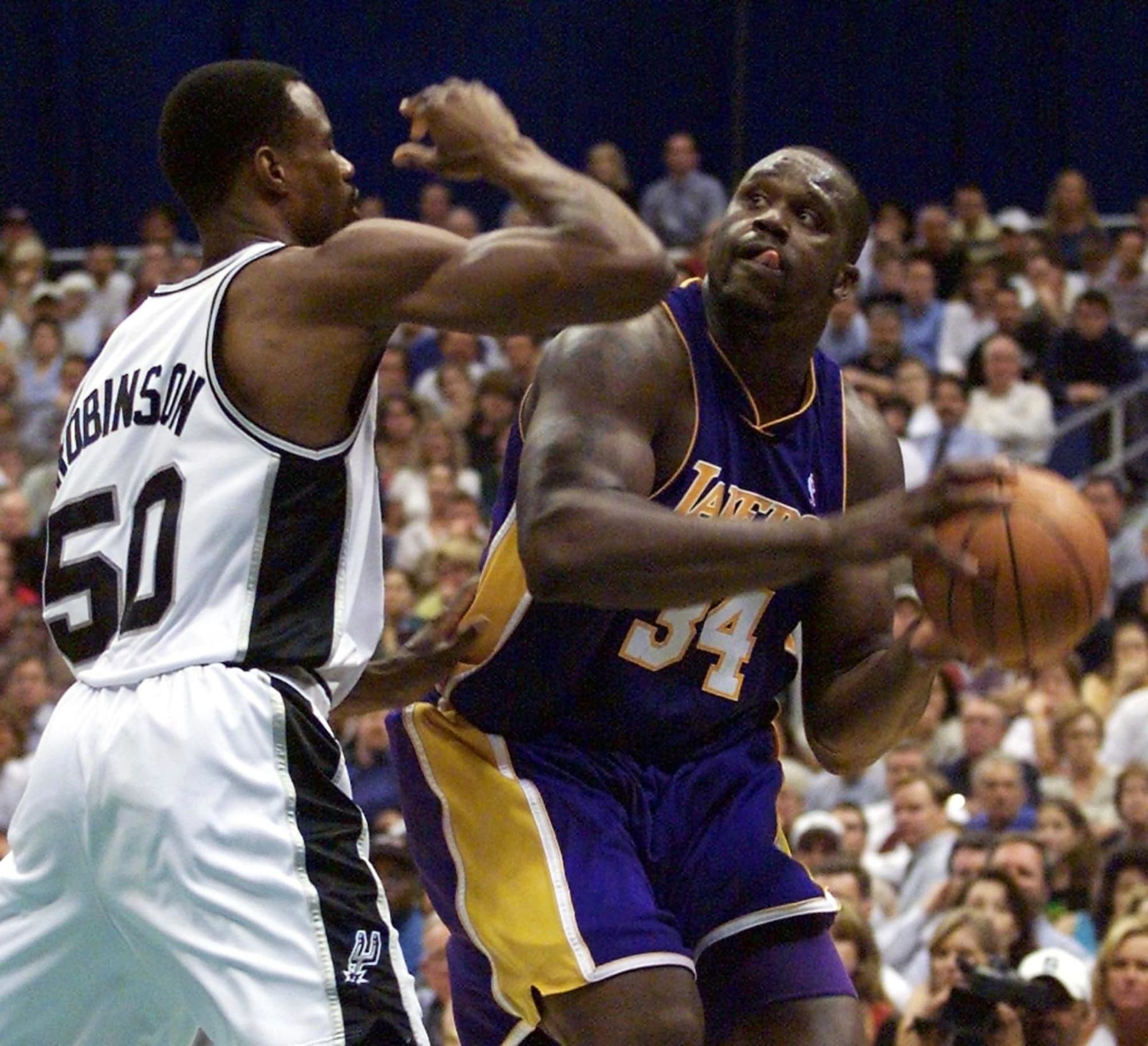 Spurs Shaq Made Up Rumor About David Robinson Denying Him Autograph.
