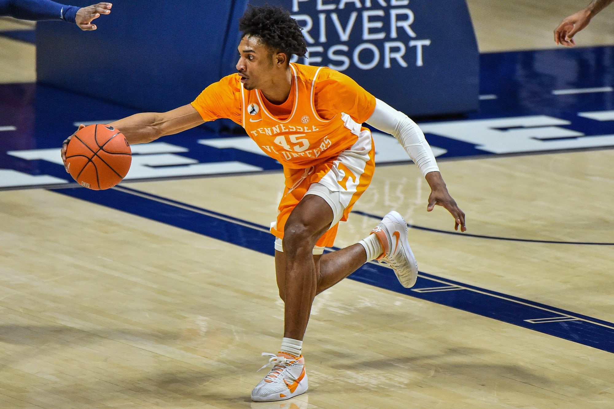 Keon Johnson and Jaden Springer Media Availability Quote Transcript and  Video - University of Tennessee Athletics