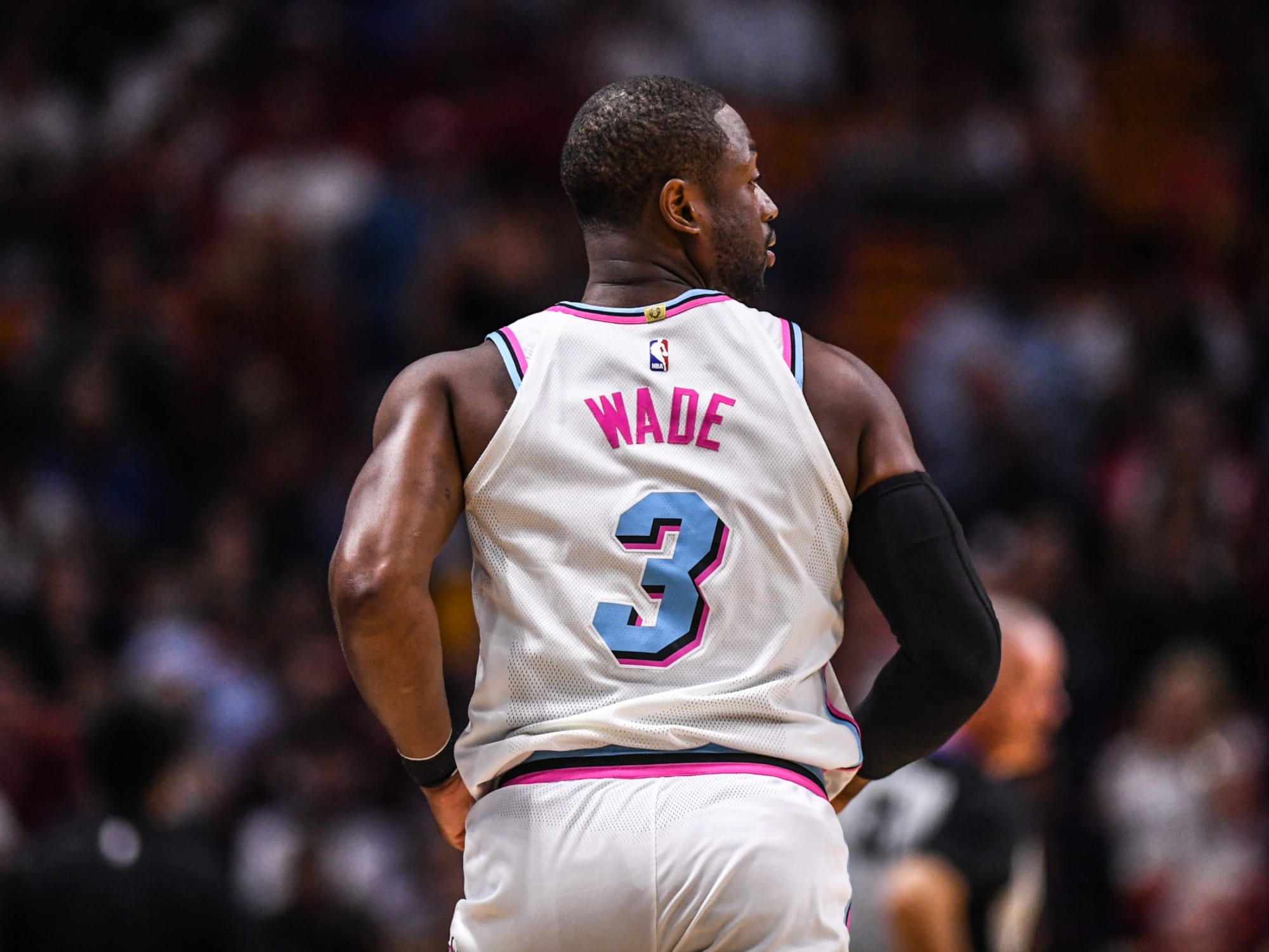 Heat fans very badly want Dwyane Wade's Miami VICE jerseys