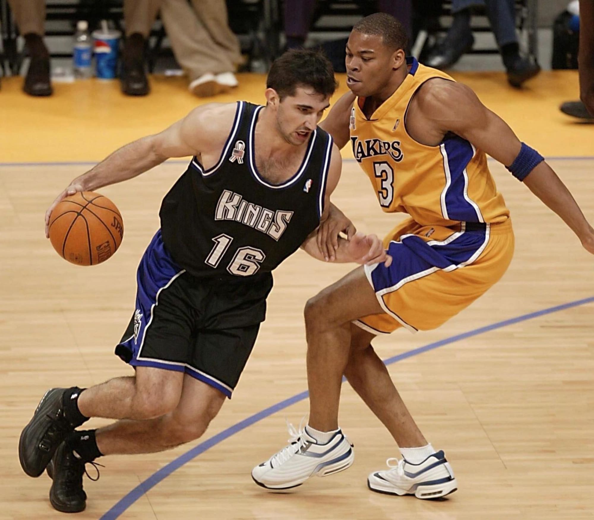 Peja Stojakovic when he played with the Sacramento KIngs.. When