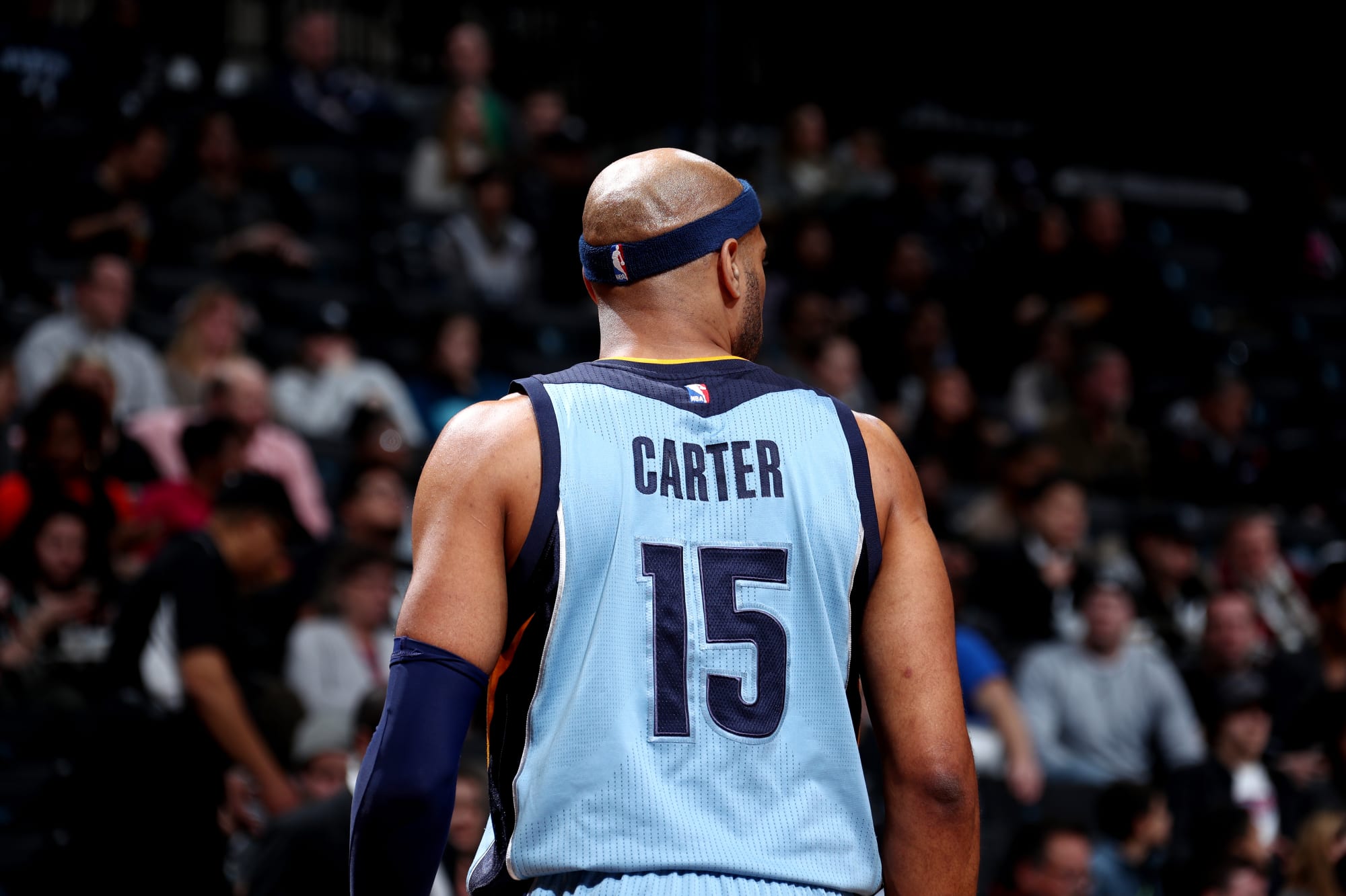 Sacramento Kings guard Vince Carter (15) plays in the first half