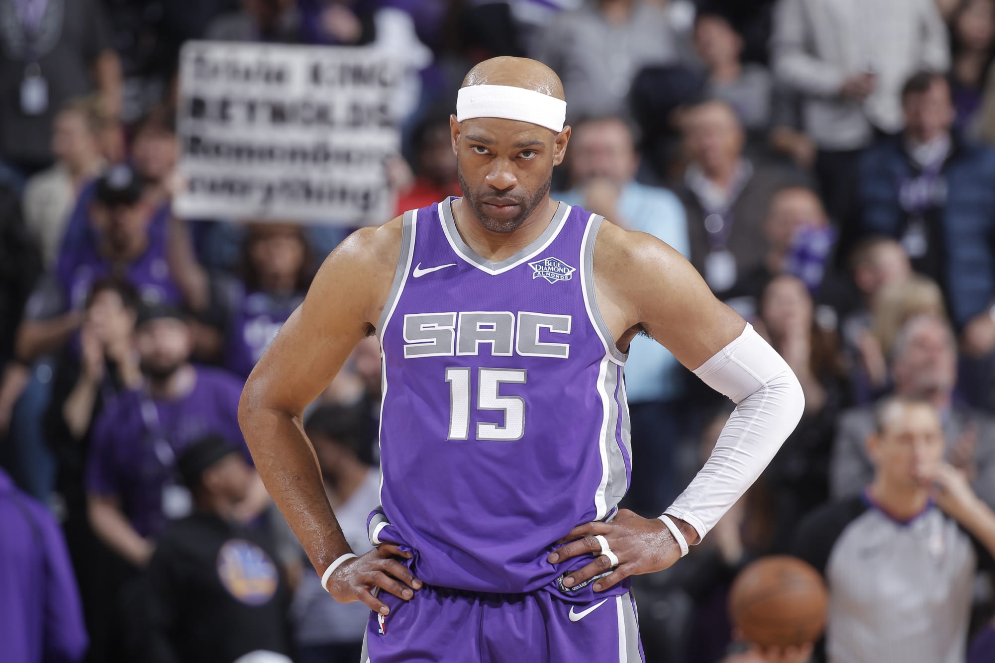 Sacramento Kings: Vince Carter Balled Out In China