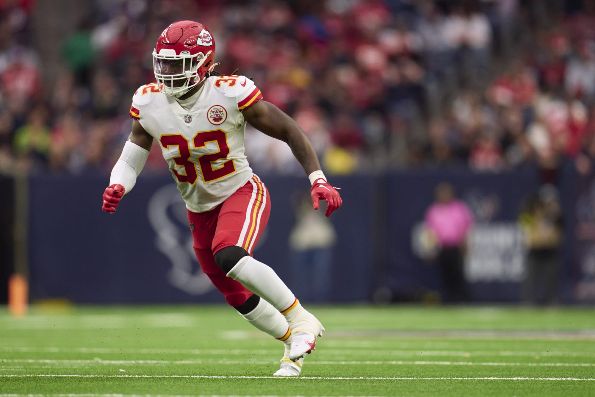 KC Chiefs: Overturned fumble costs Nick Bolton second touchdown - BVM Sports