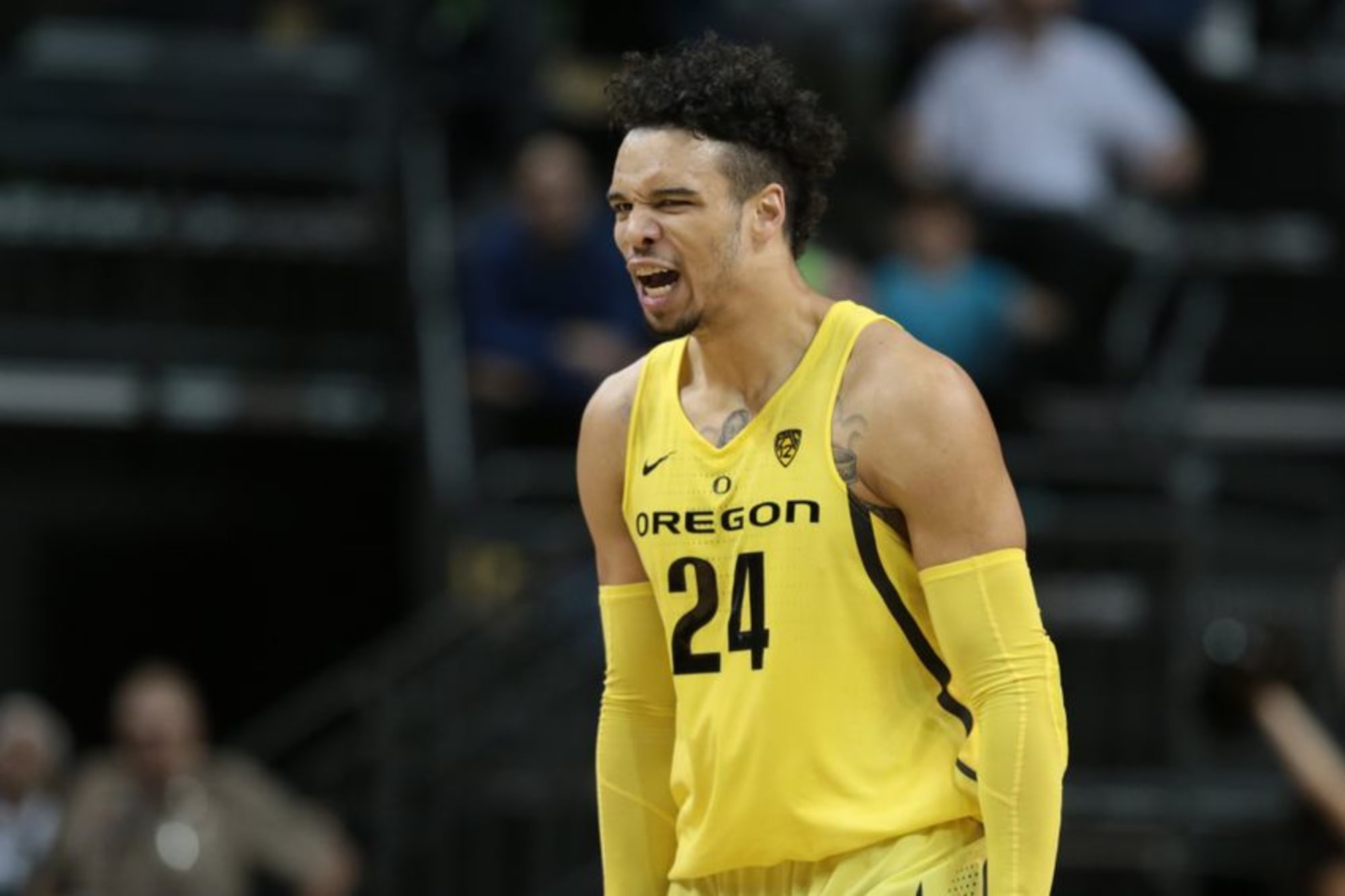 Intensity brings out the best, worst in Oregon's Dillon Brooks - Los  Angeles Times