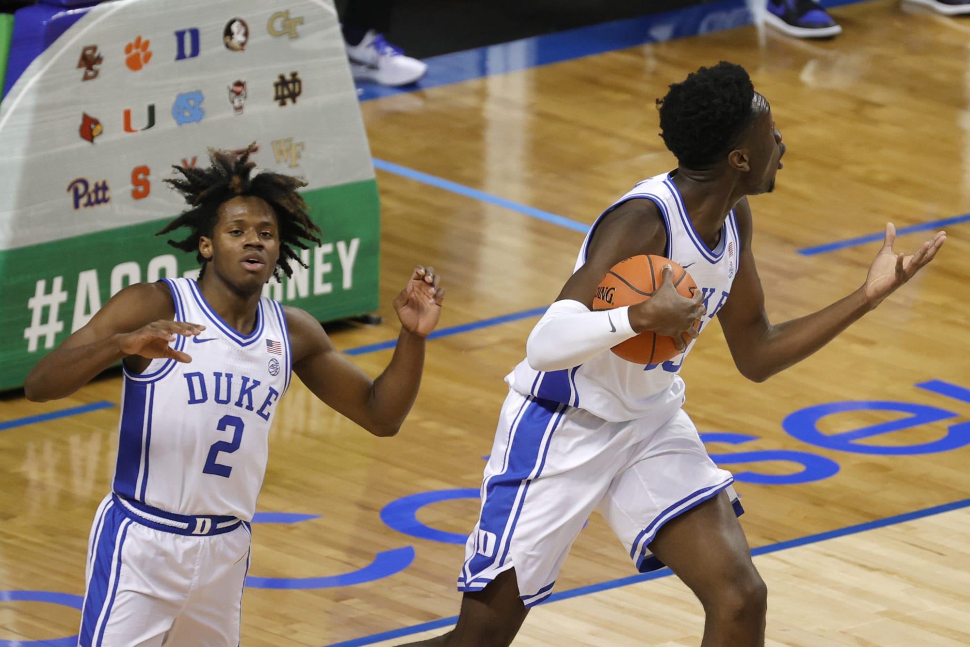 ChronSports' Top 10 of 2021 — No. 6: Duke men's basketball's season ends on  positive COVID-19 test - The Chronicle