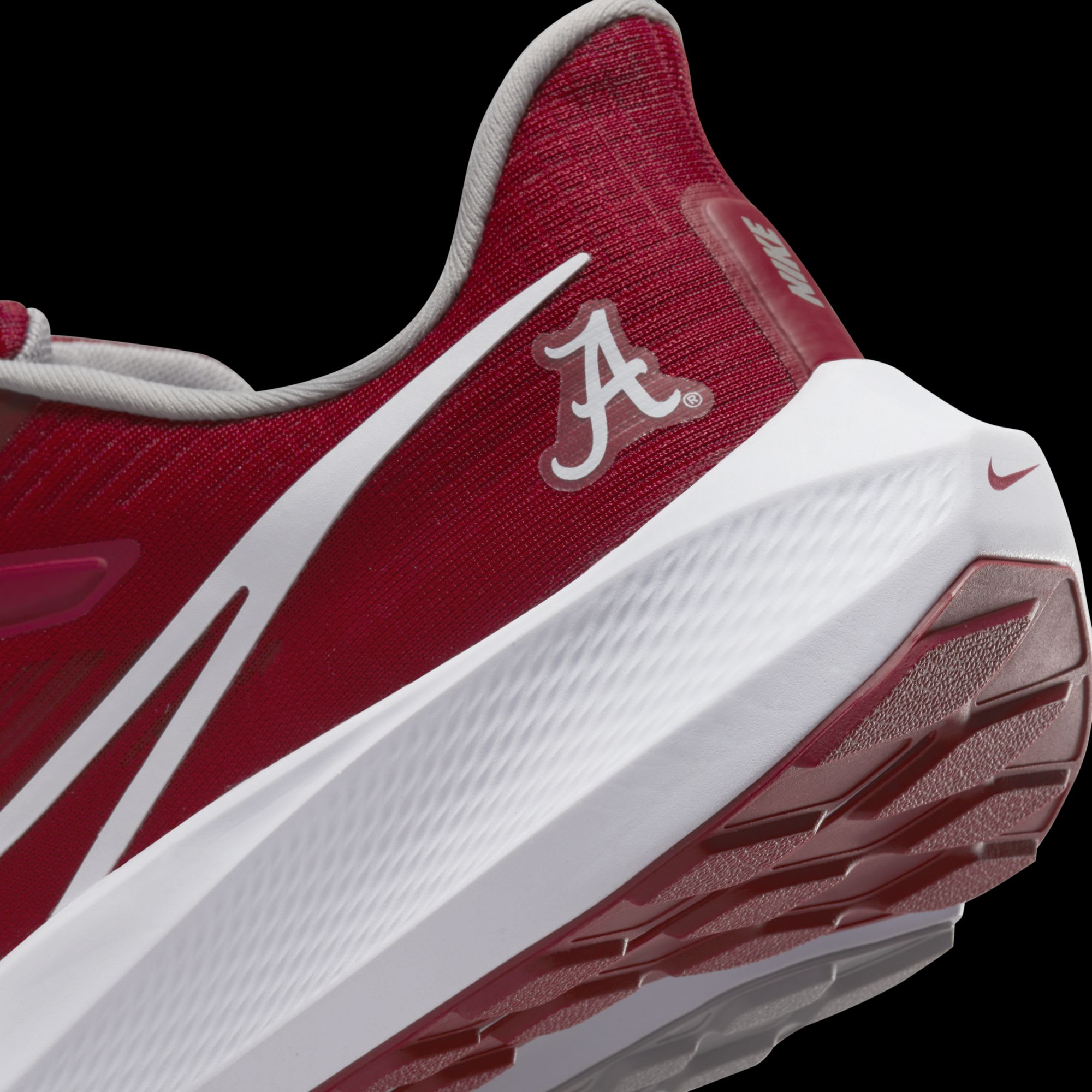 Crimson Tide You need these Alabama shoes by Nike