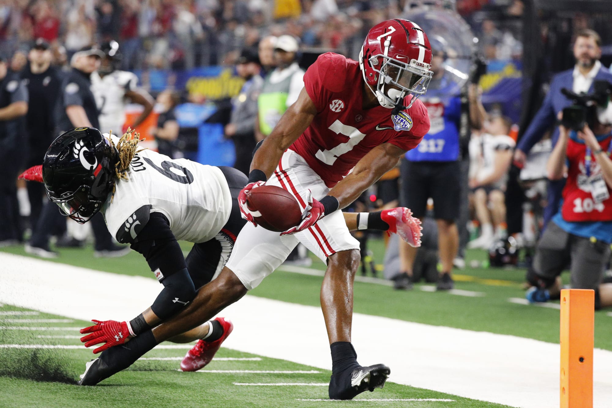 alabama-football-players-making-strong-moves-in-last-camp-scrimmage