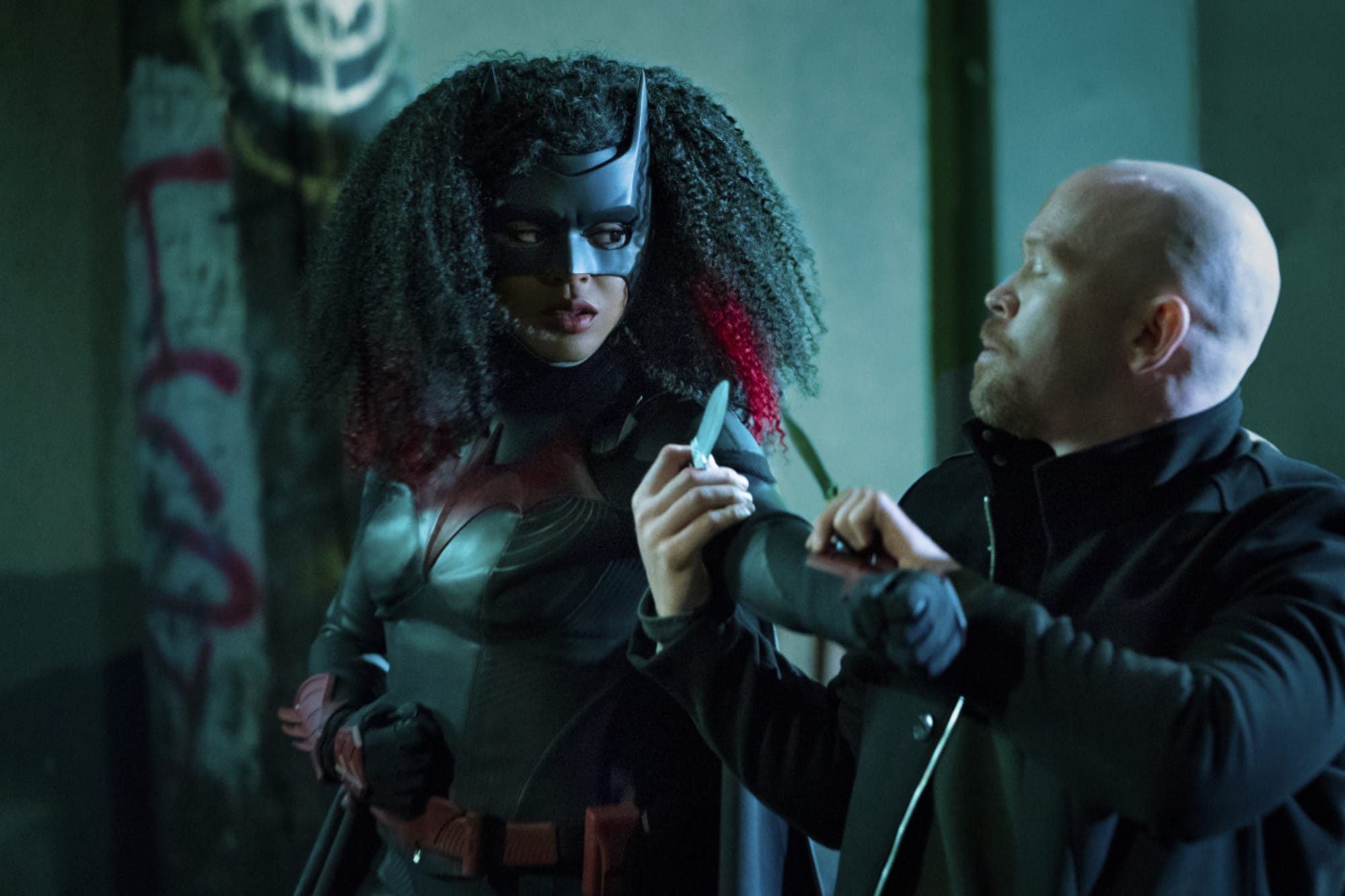 Watch Batwoman season 2, episode 3 promo trailer
