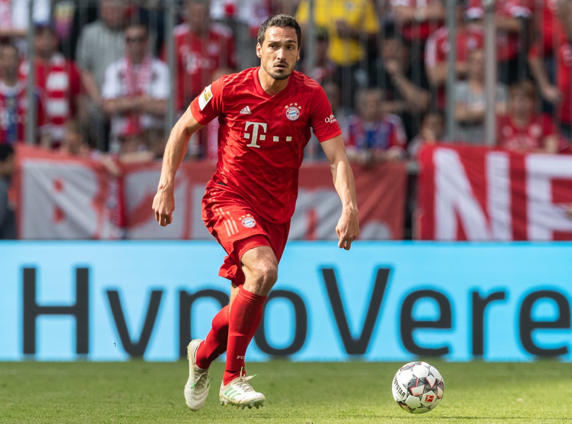 Bayern Munich Defender Mats Hummels Reportedly Agrees Terms With Bvb