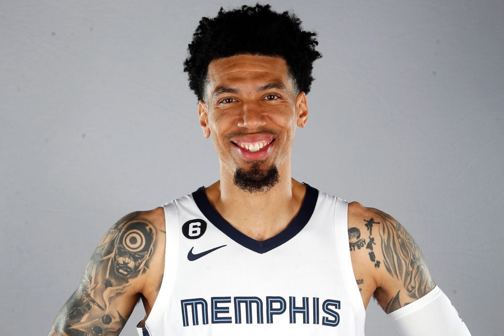 Grizzlies' Adams out 3-5 weeks with PCL sprain