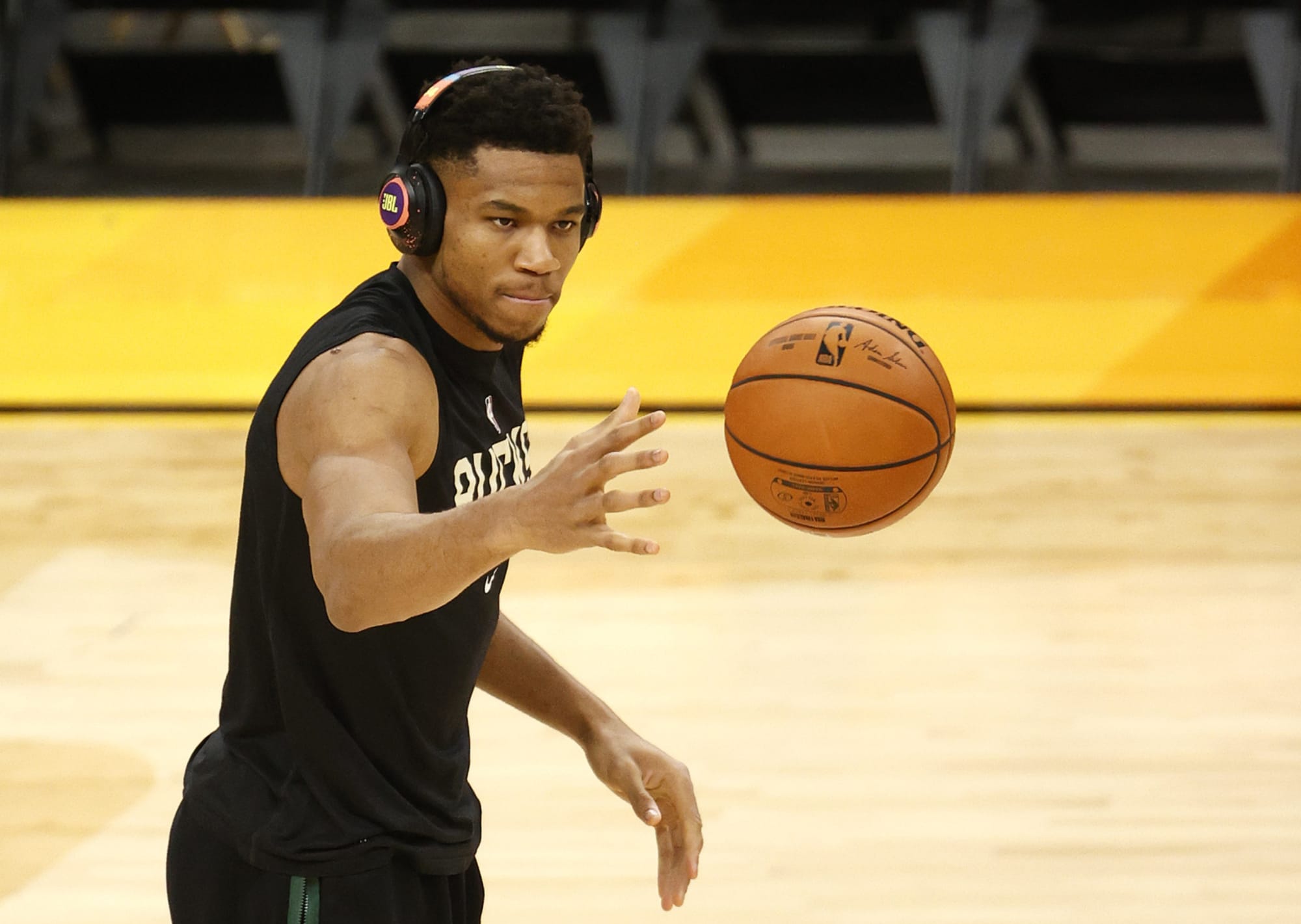 Giannis Antetokounmpo sums up success, free throws and not being perfect -  Eurohoops