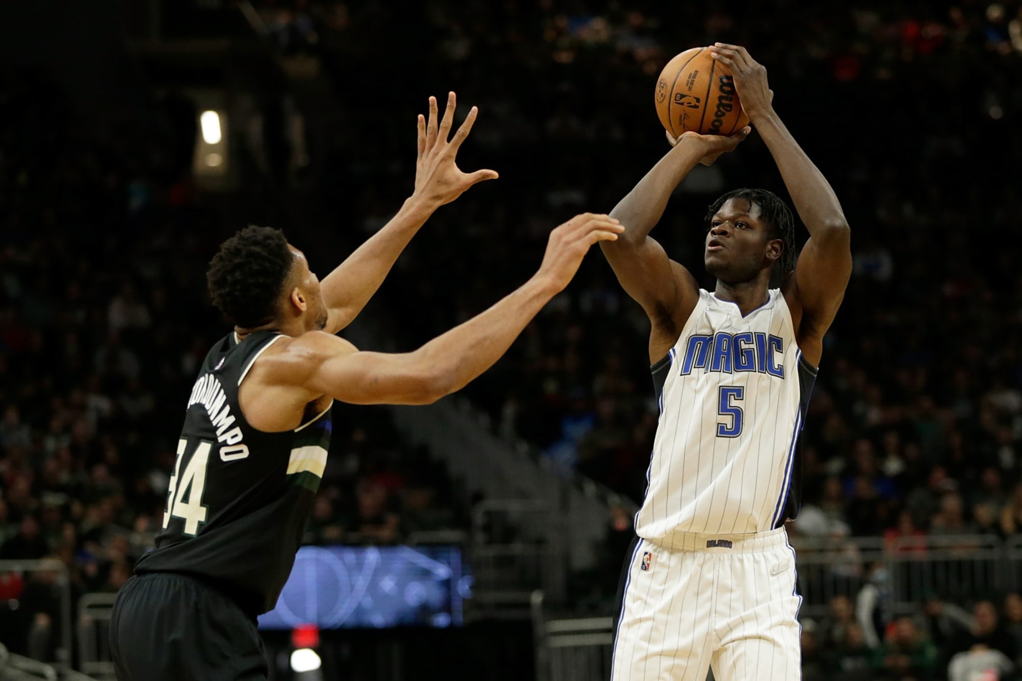 5 Free-Agent Small Forwards The Milwaukee Bucks Should Target In