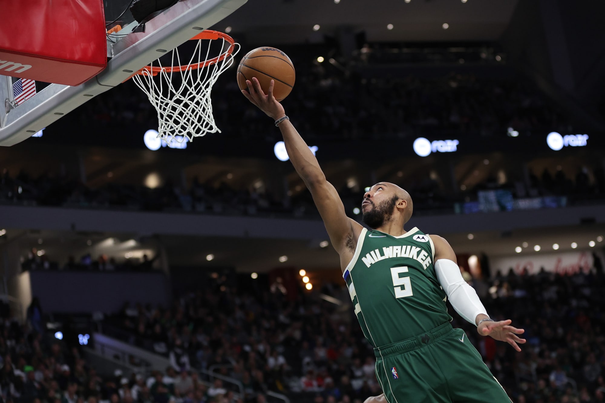 Bucks' Jevon Carter has been a defensive menace who 'sets the tone