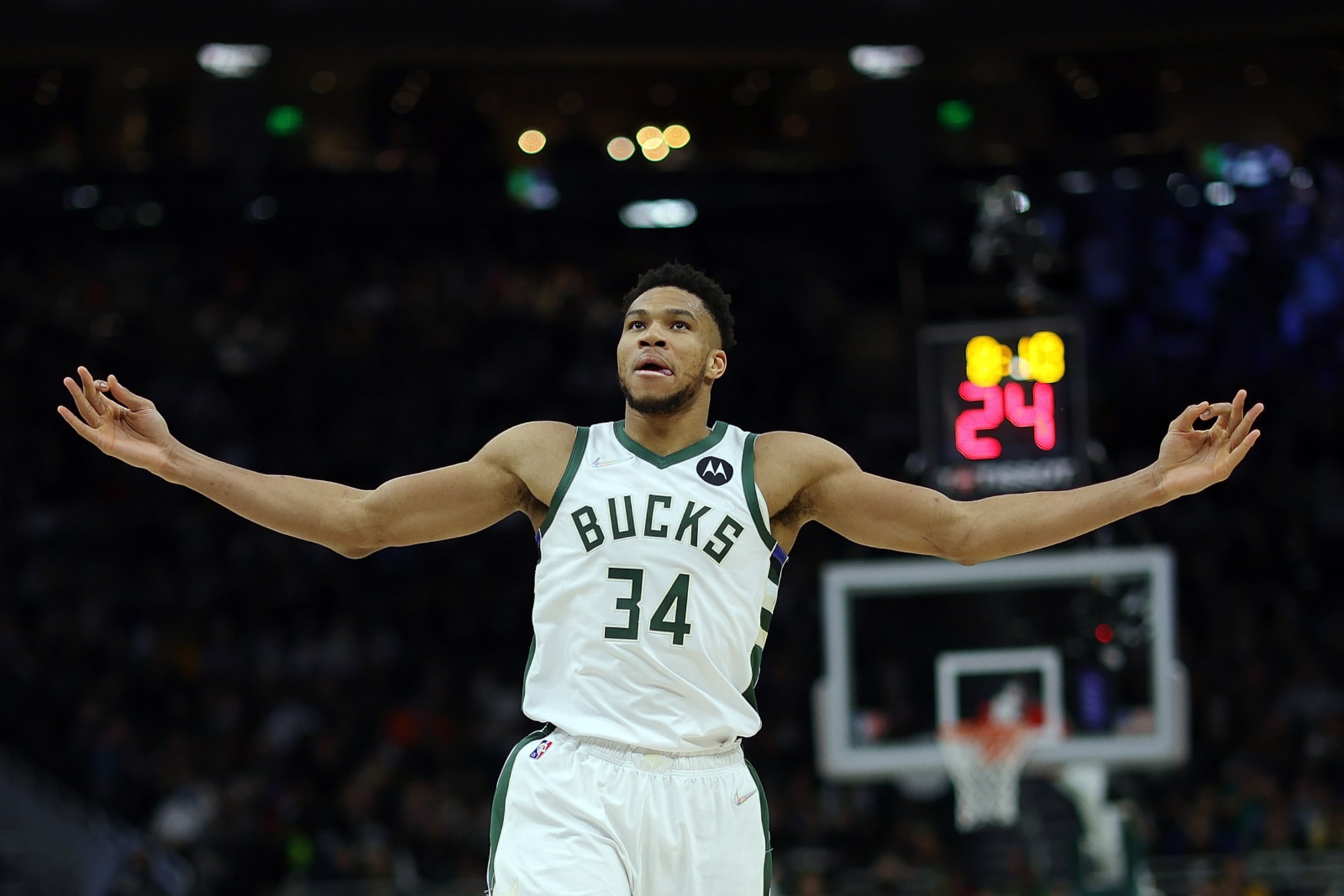 Giannis Antetokounmpo is quickly becoming the clear MVP front runner