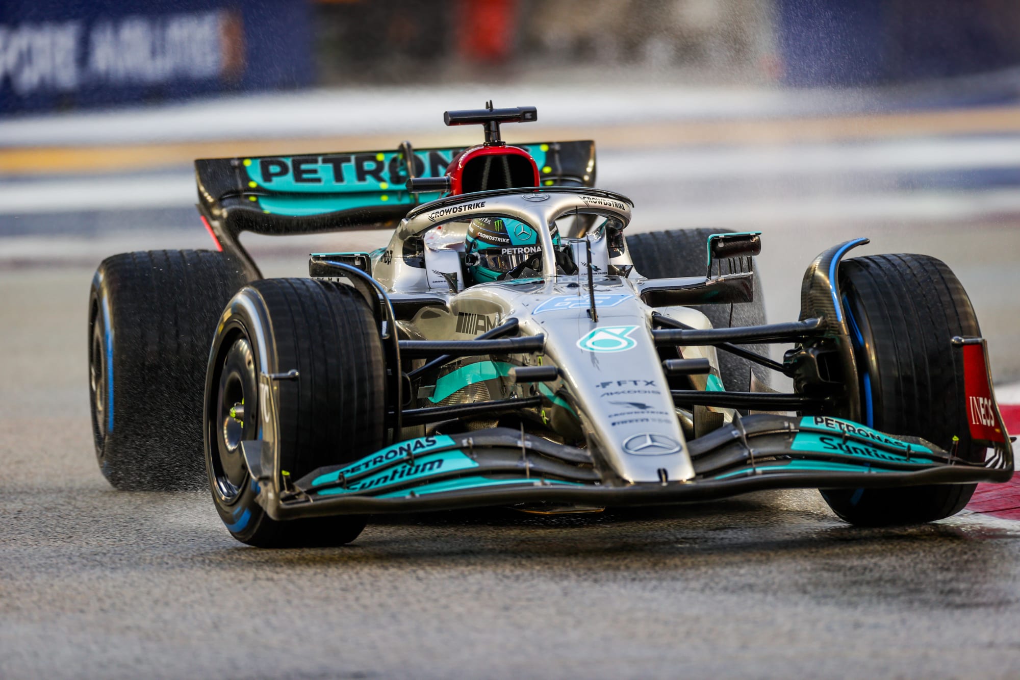 Formula 1: George Russell eliminated in Singapore
